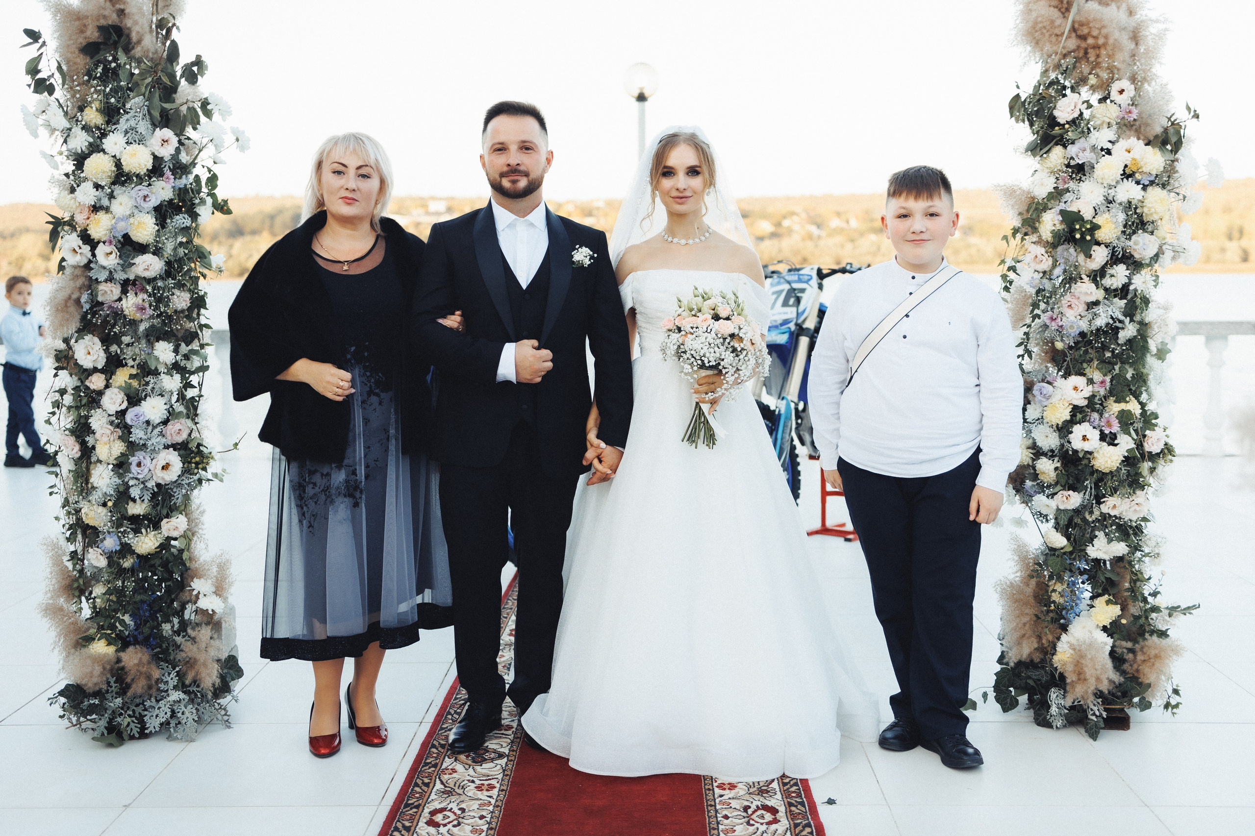 X & S. Fotograful evenimentului tău