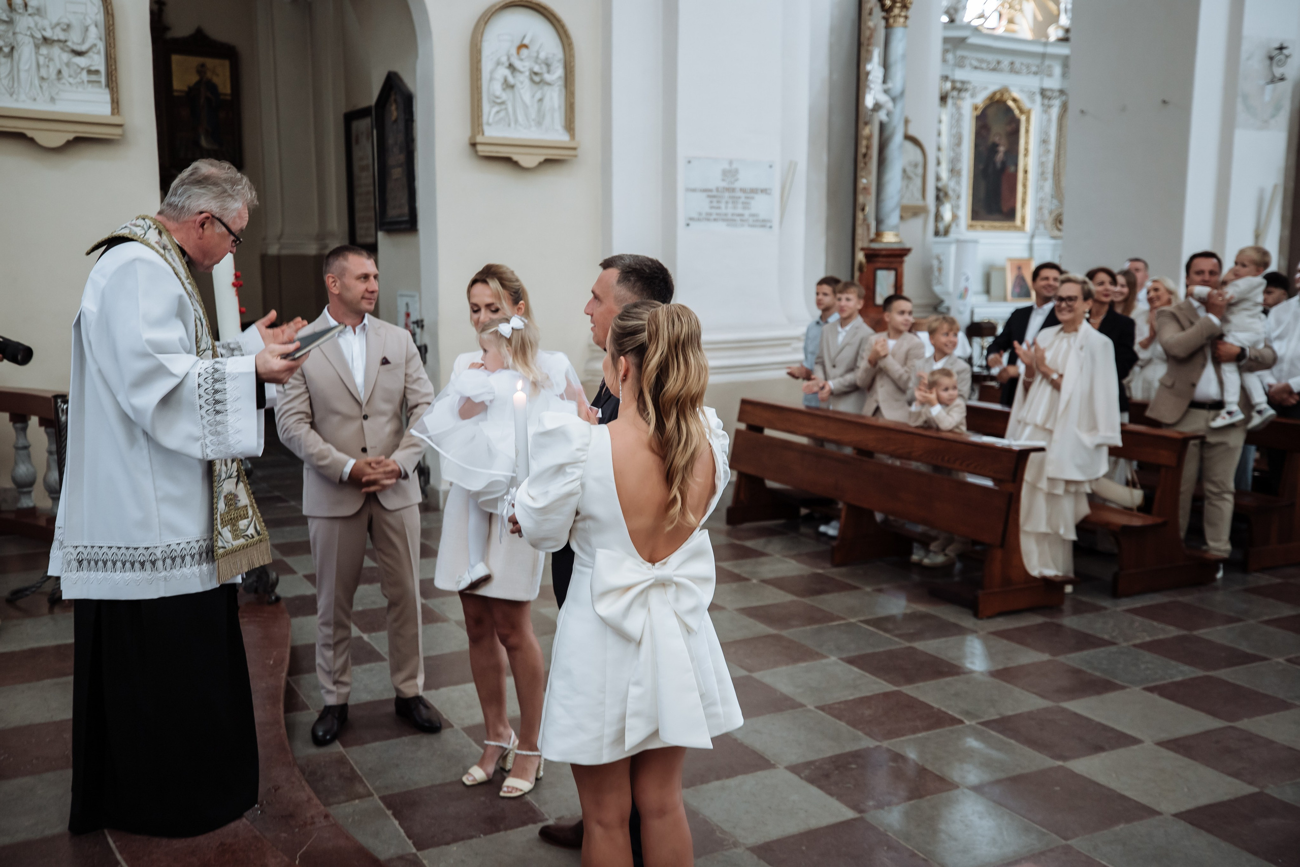 Emilijos krikštynos. Wedding, christening and family photographers in Vilnius, Lithuania