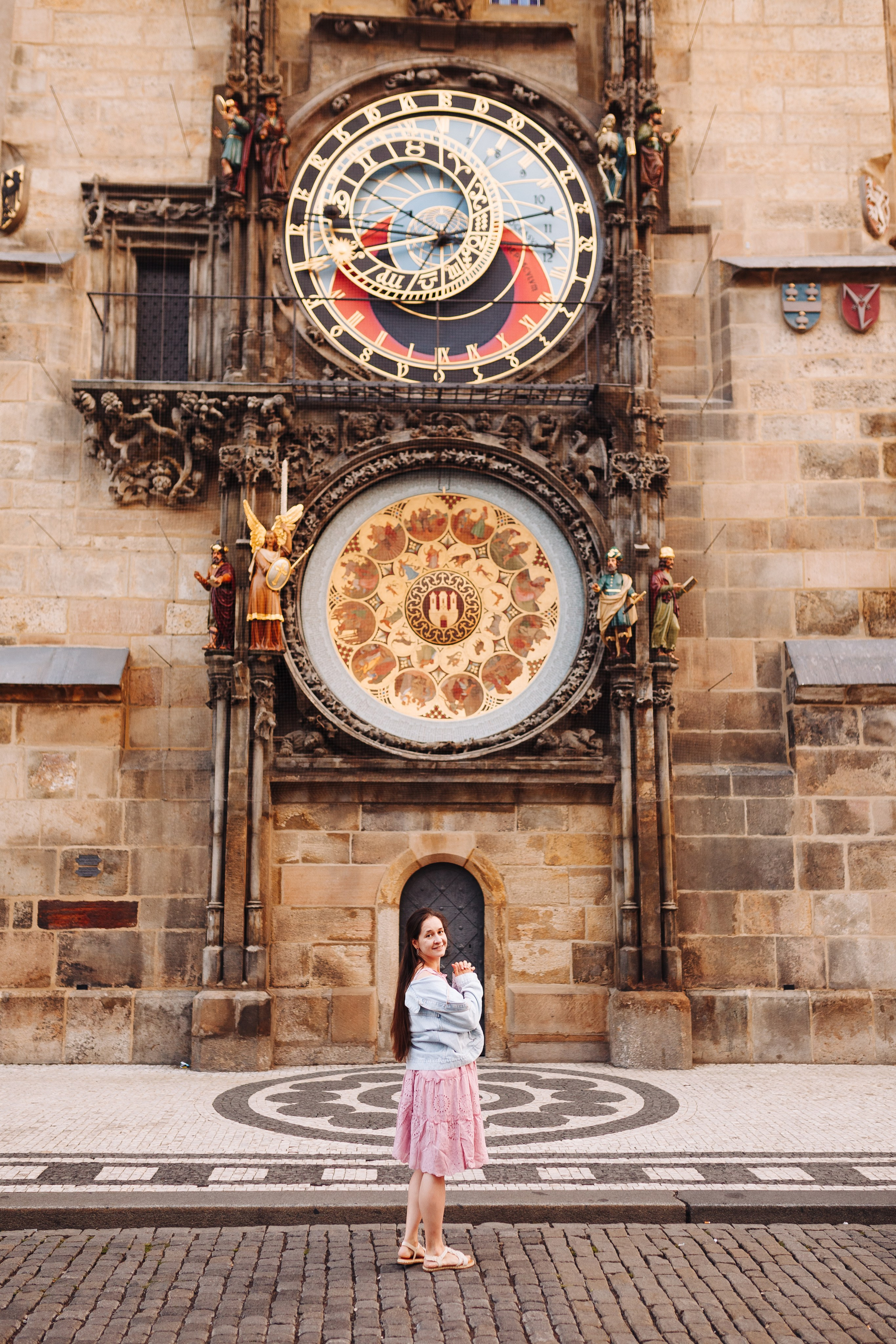 Kate. Photographer in Prague for tourists