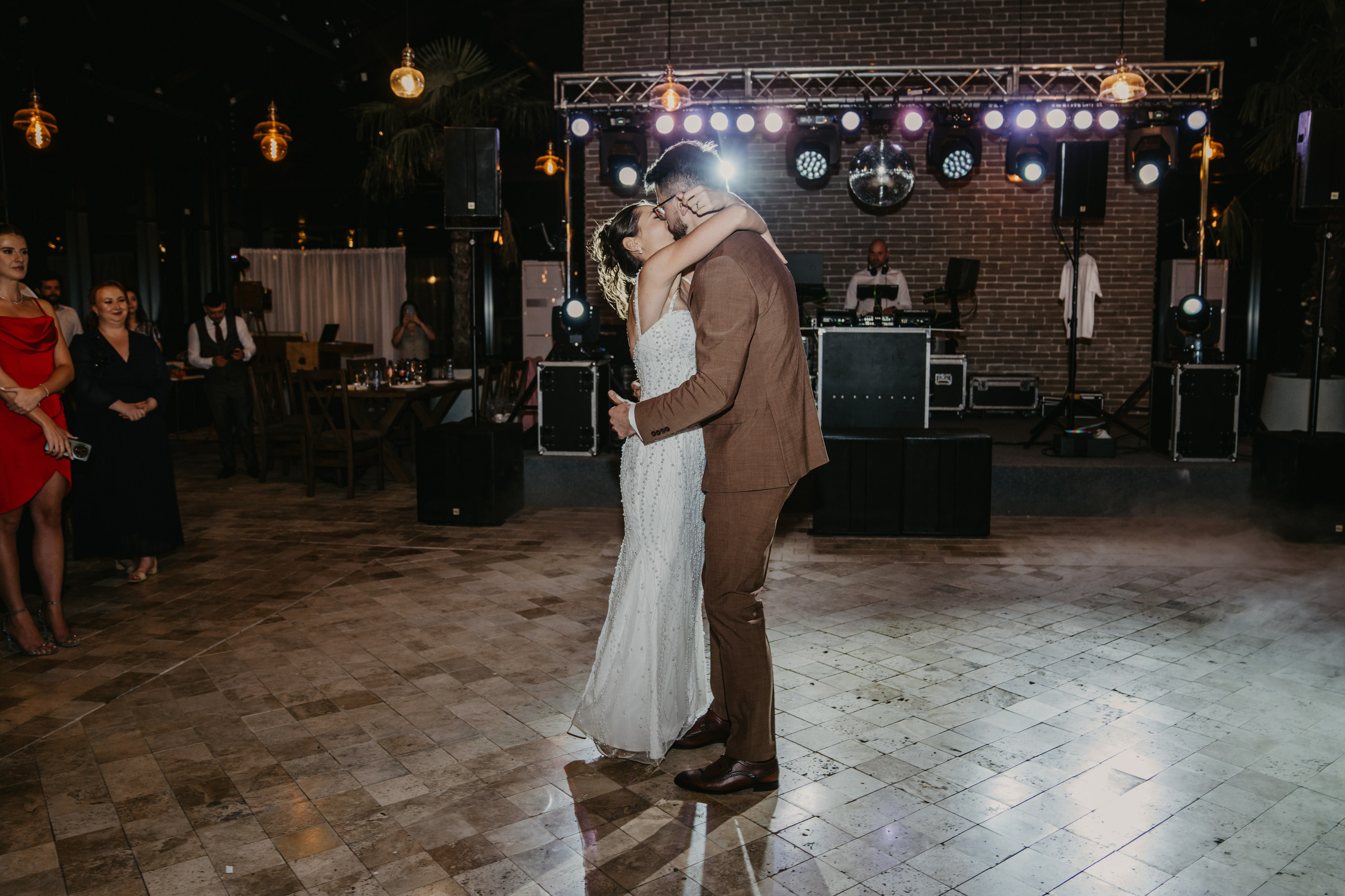 Laura & Cosmin. Gabrielacojocariu.com