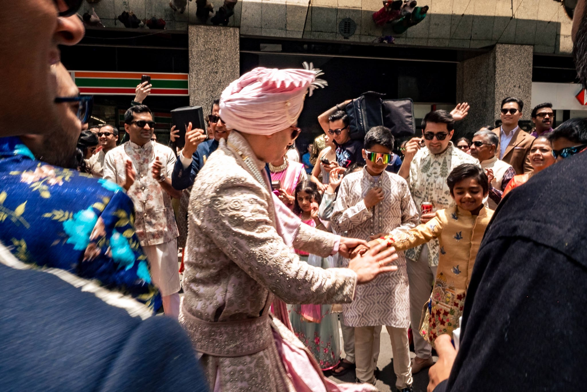 Aagya & Kishore. Wedding and family photographer in Mexico City