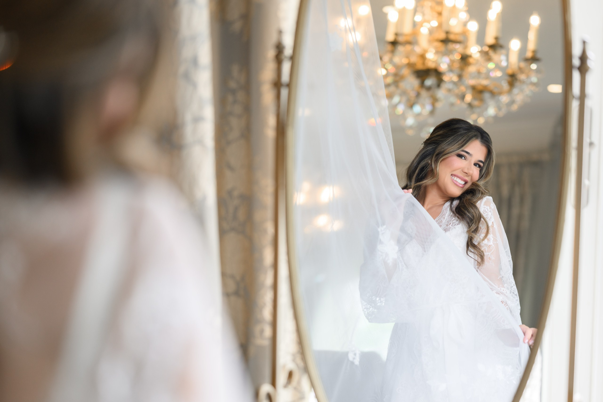 Arianeh & Michael, Park Chateau. Wedding Photo & Video