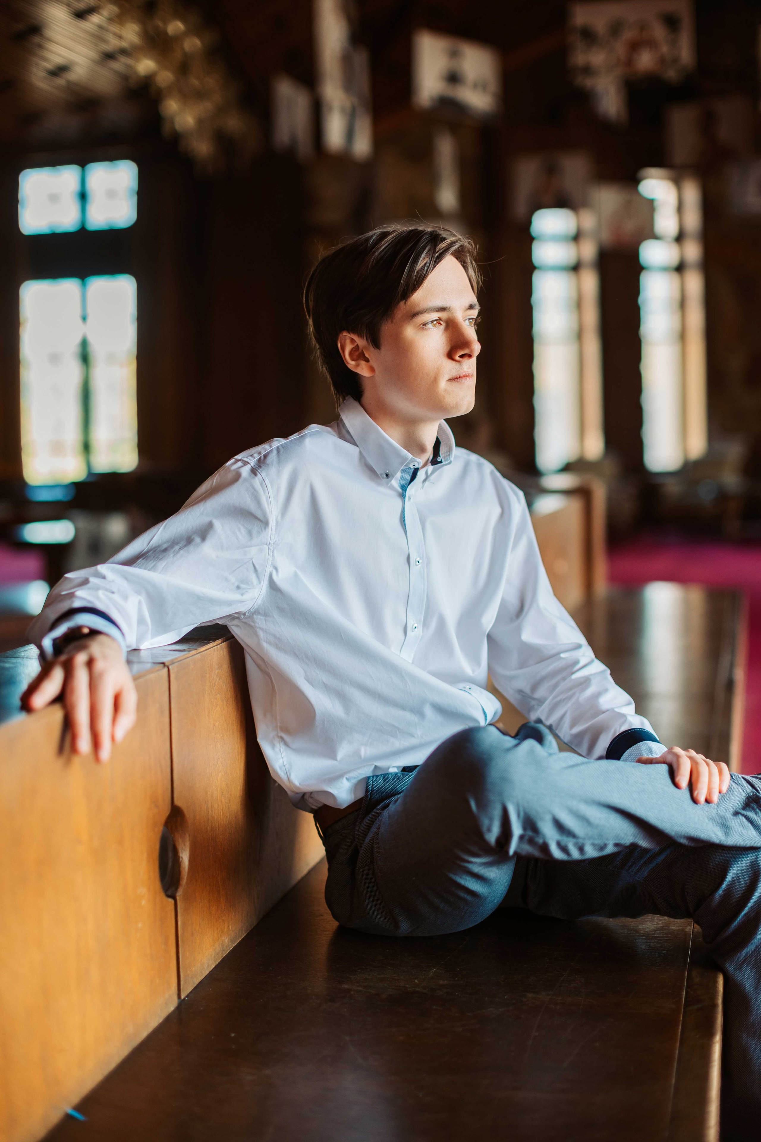 12C — Unirea. Contrast Studio