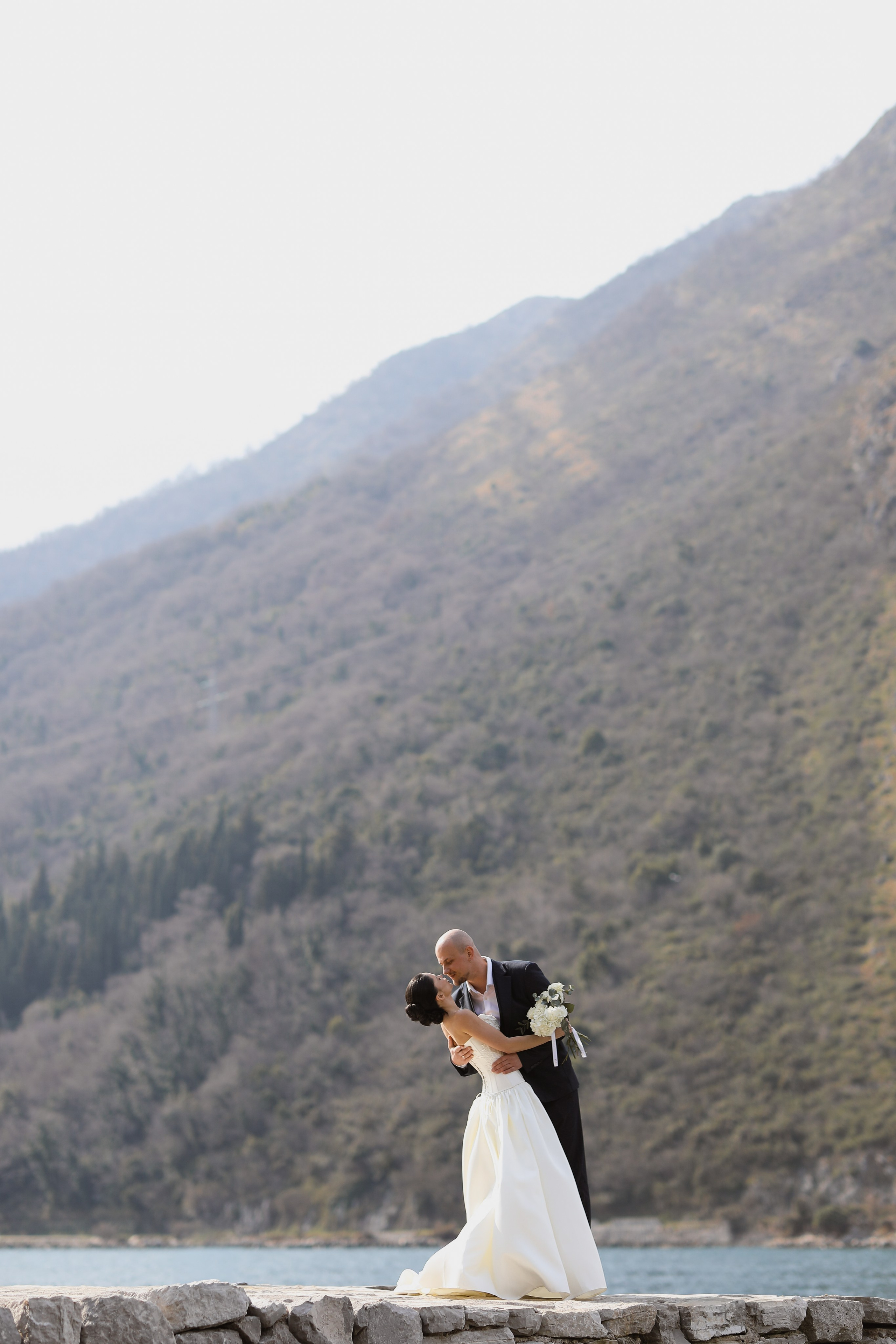 Wedding Photoshoot in Montenegro. Destination Wedding Photographer in Montenegro & Europe — Valeriya Komar