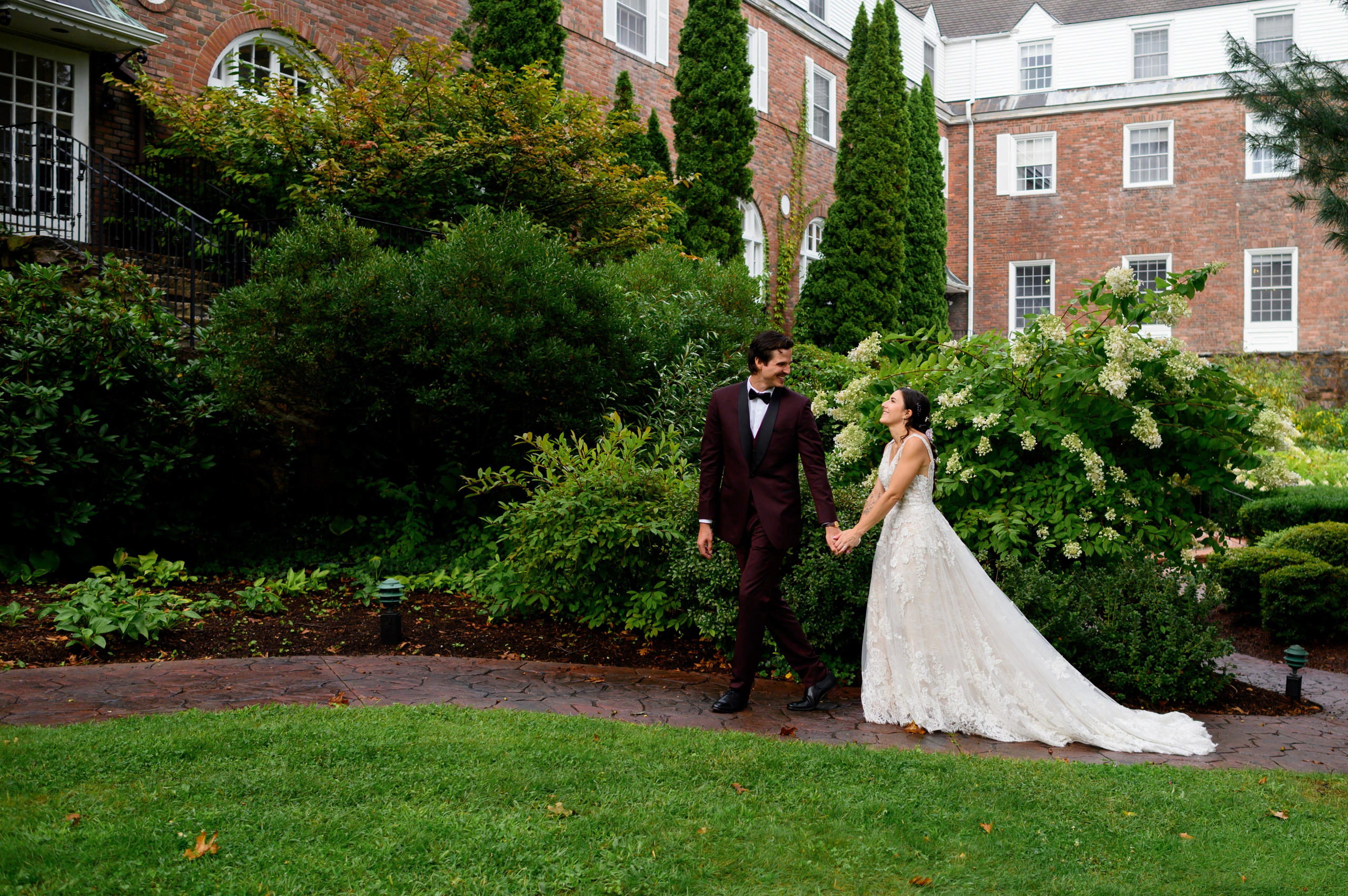 J + S. Wedding photographer in Orlando, Boston & New York Anderson Marques