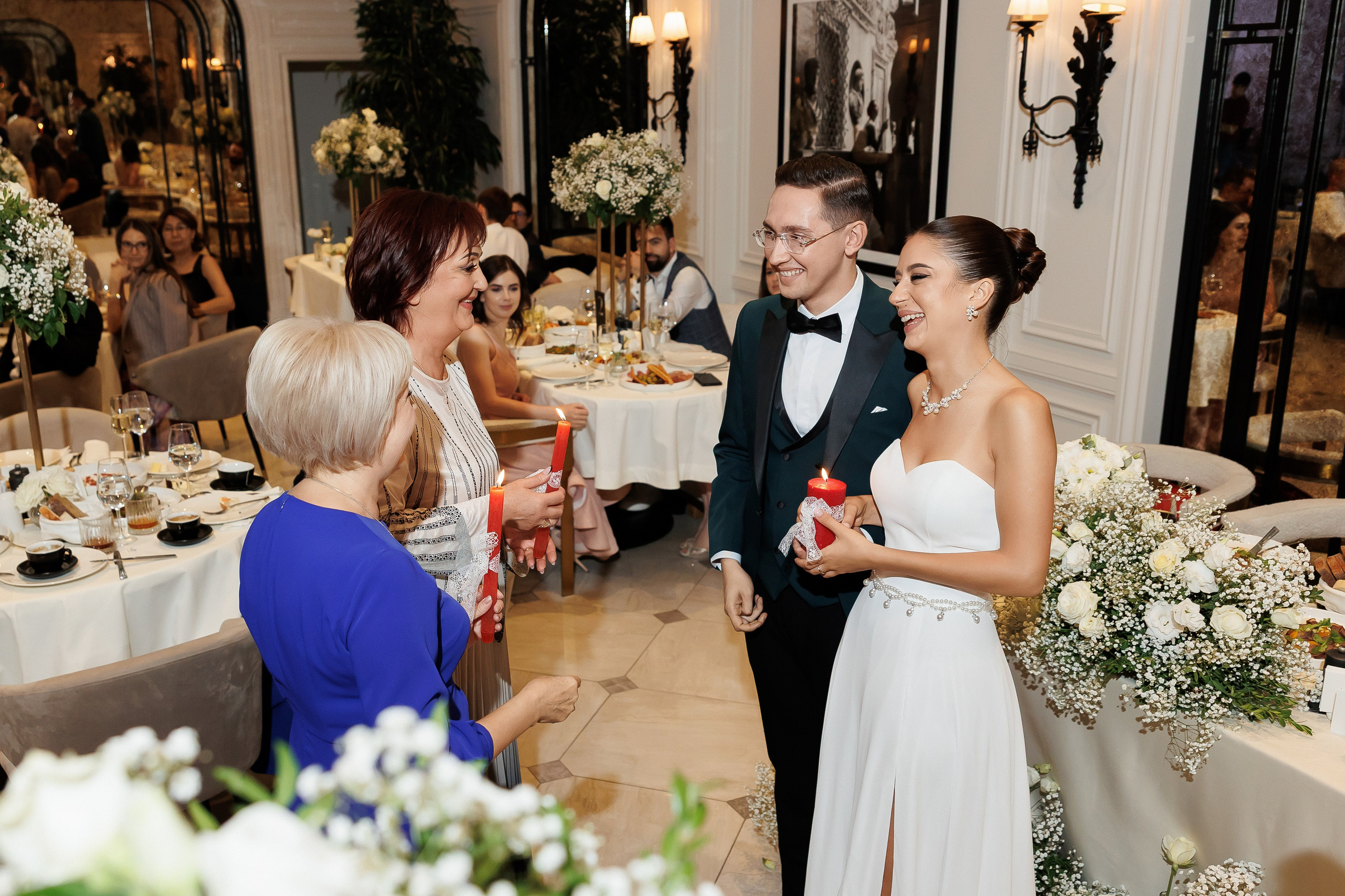 Serghei & Erica — Queen Residence. Servicii Foto și Video 067188353