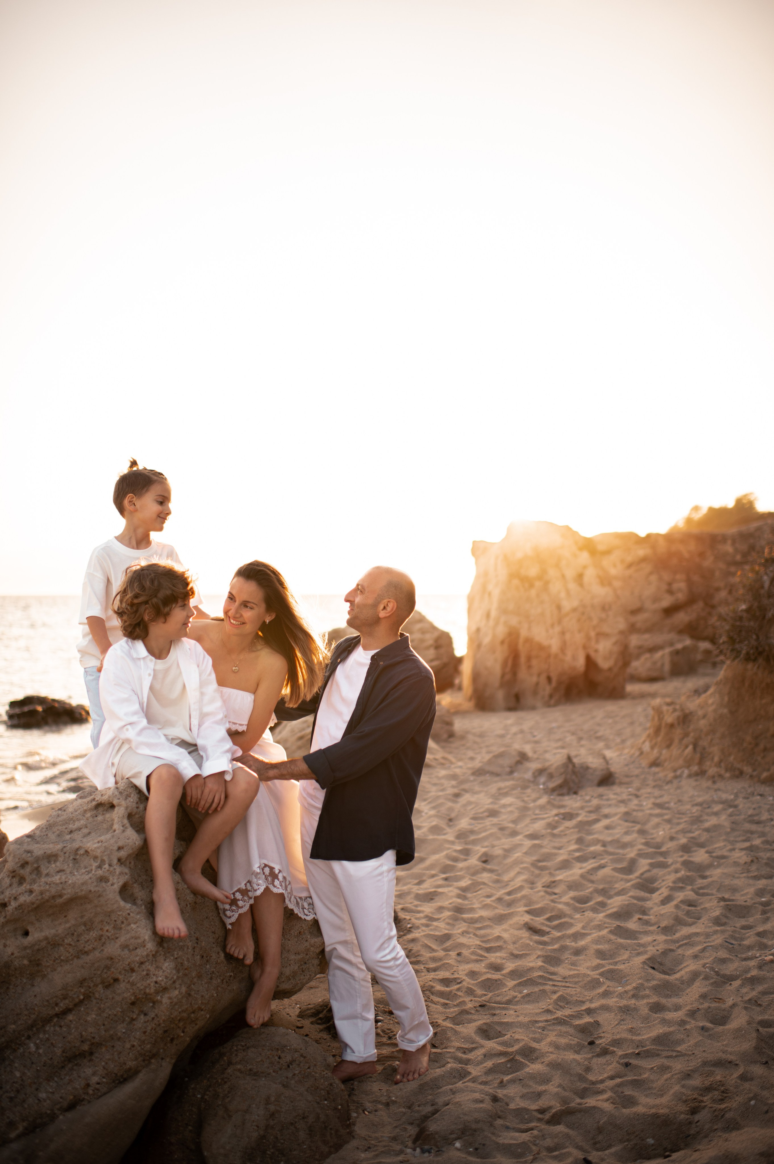 Family Sunset Beach. Семейная, детская, портретная и предметная фотосъемка в Салониках