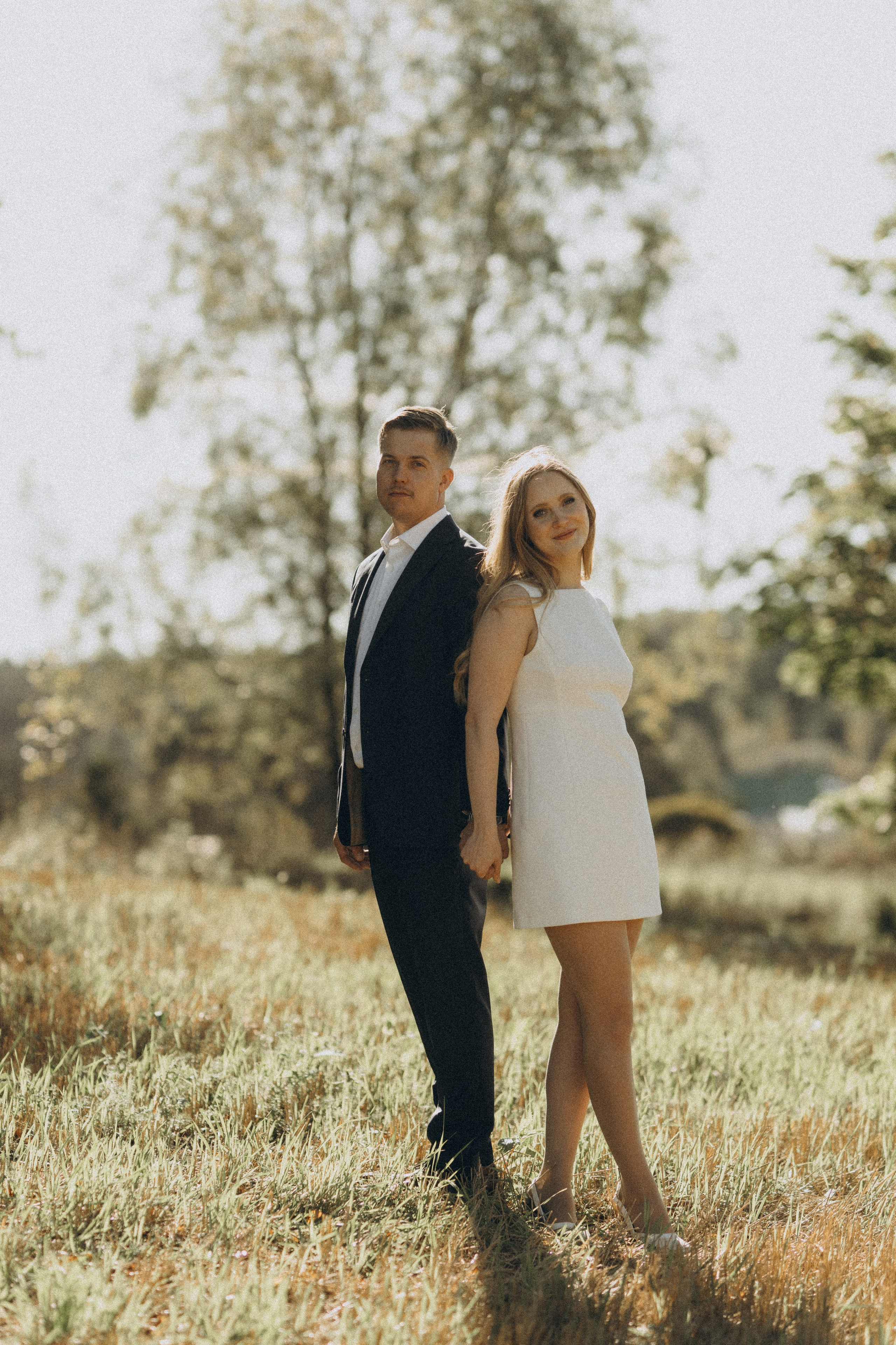 Wedding photo session in Pornainen. Wedding and portrait photographer in Helsinki Vickan O
