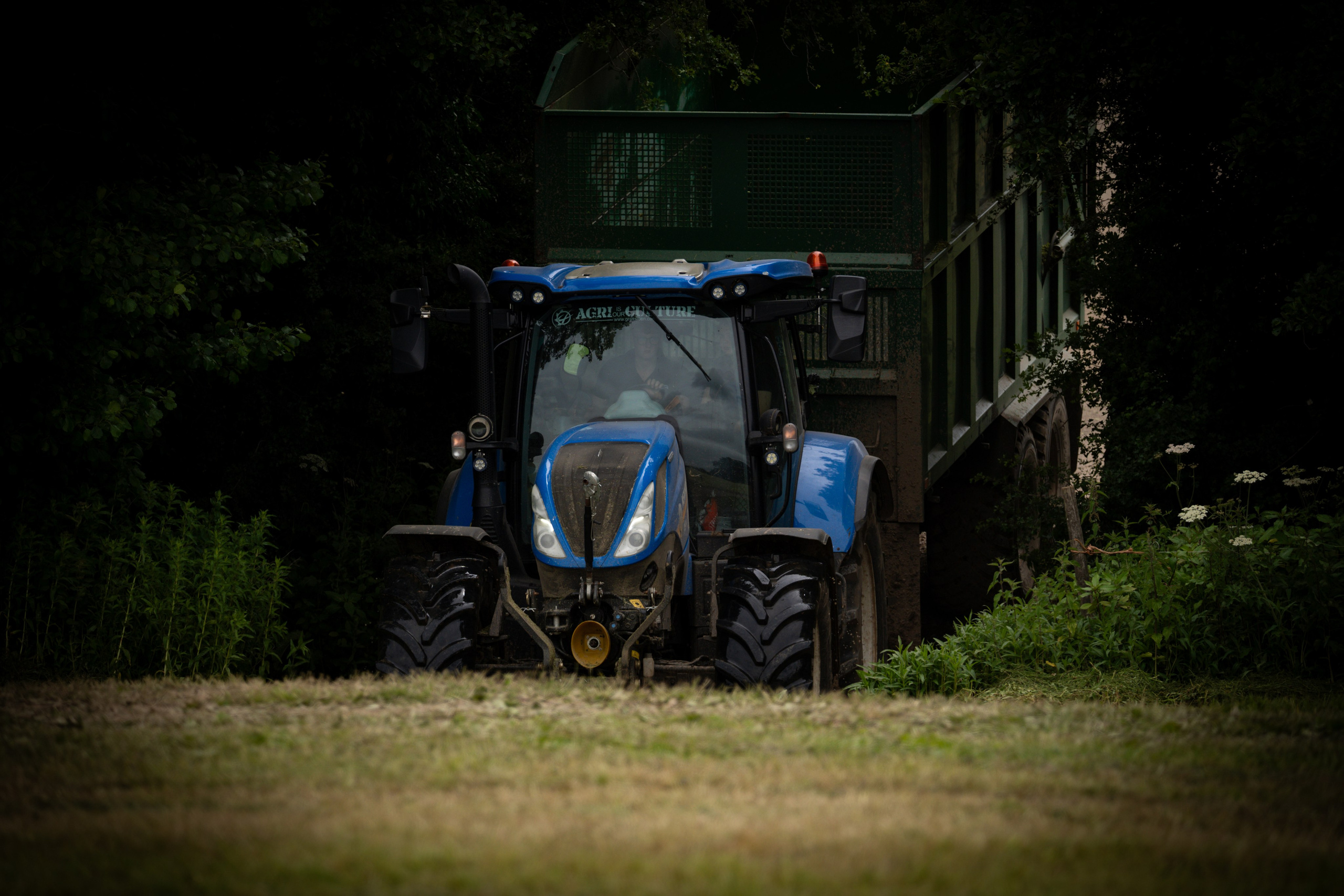 Machinery & Equipment. Ryan Hewitt Photographer
