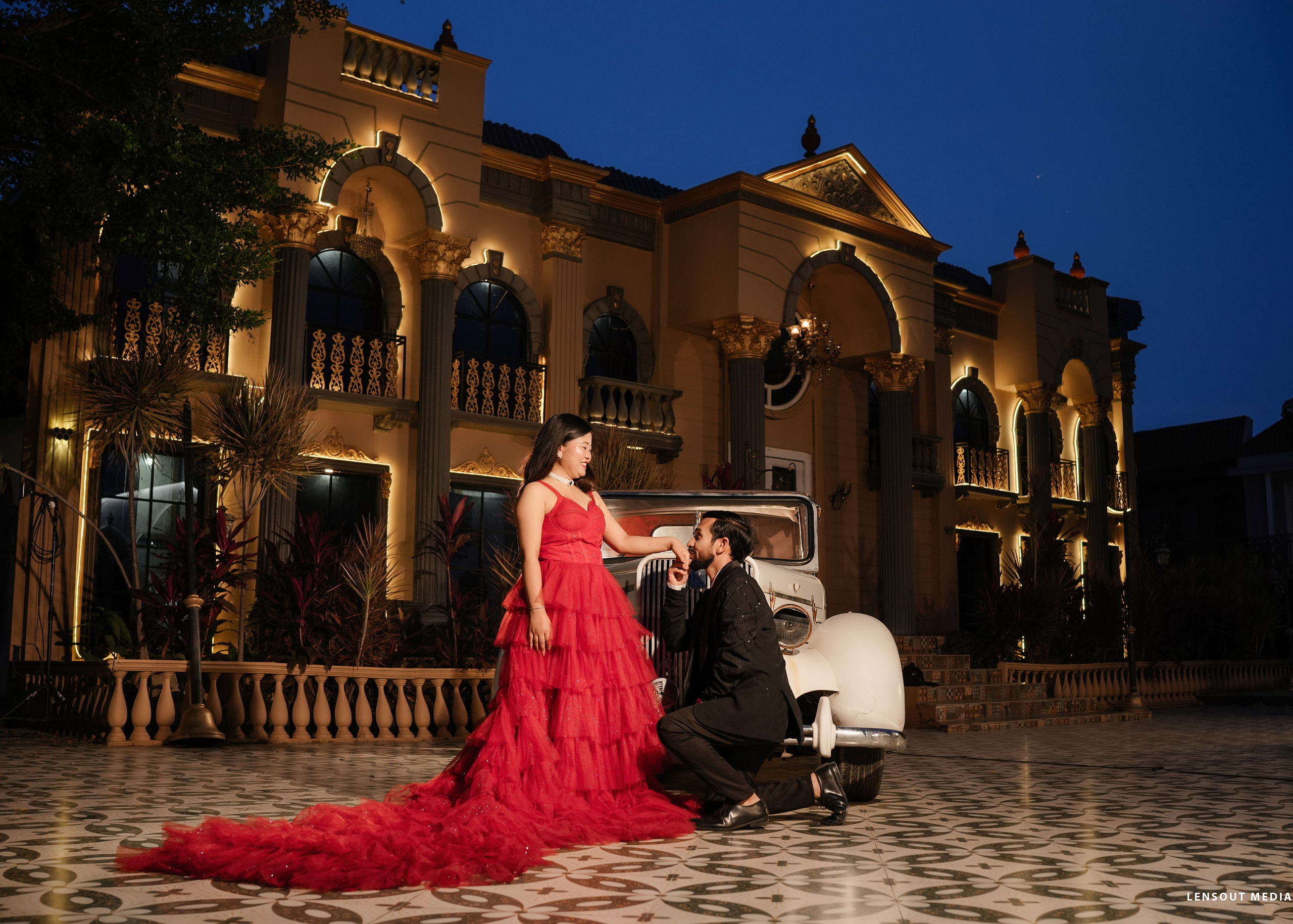 PRE- WEDDING PHOTOGRAPHY. Photographer navas shan lensoutmedia