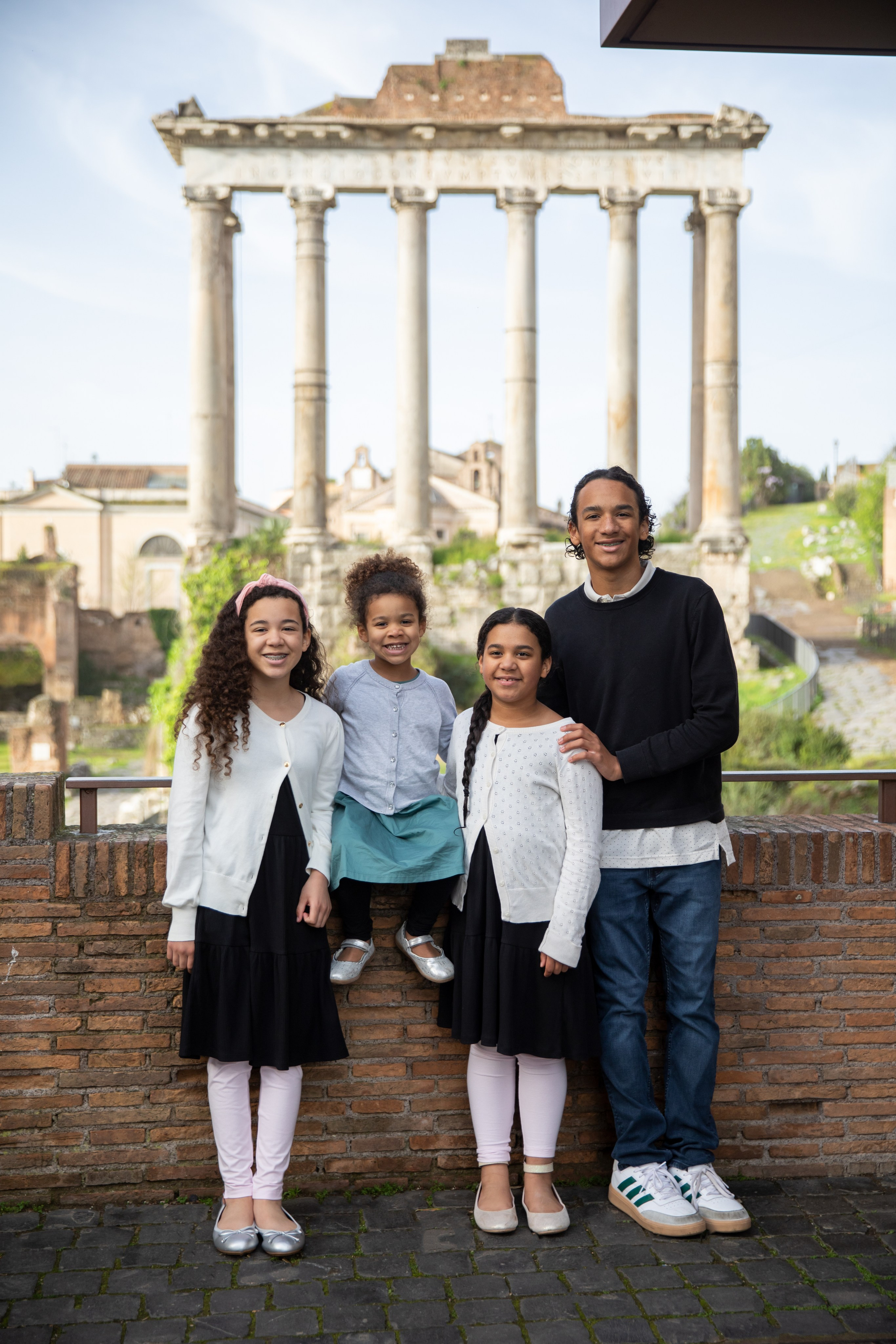 Family photoshoot in Rome. Photographer in Rome