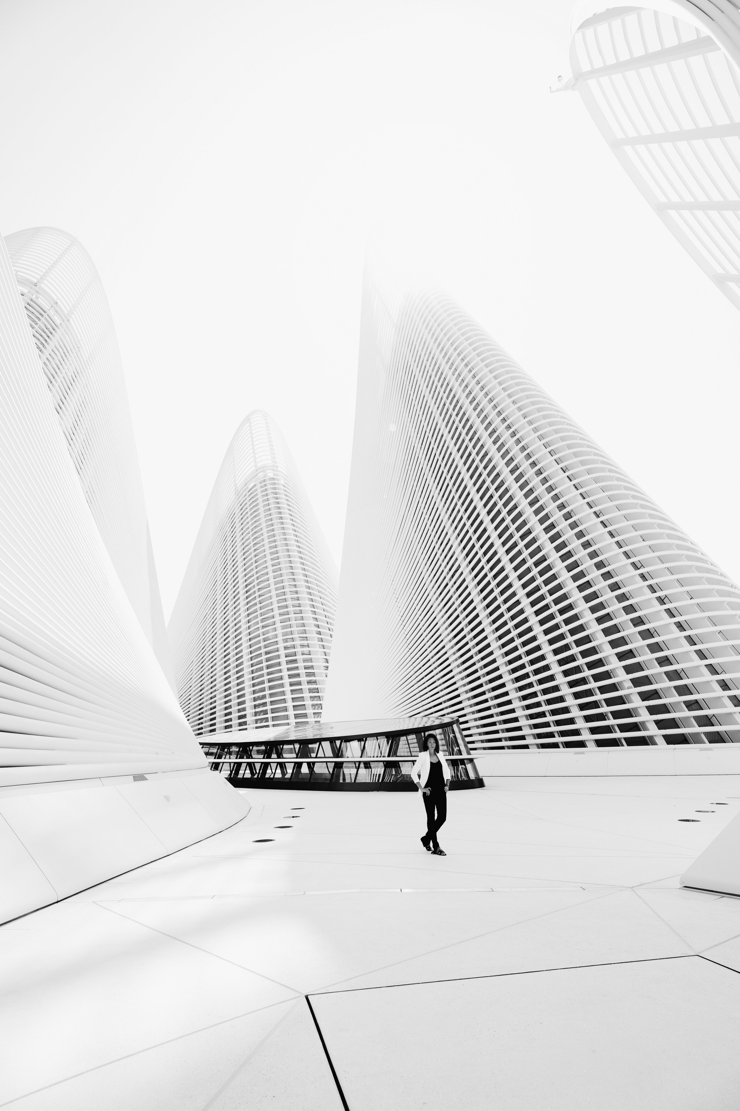 Personal Photoshoot in Abu Dhabi — Portraits That Reflect You. Mariia Safronova is your photographer in Abu Dhabi and Dubai