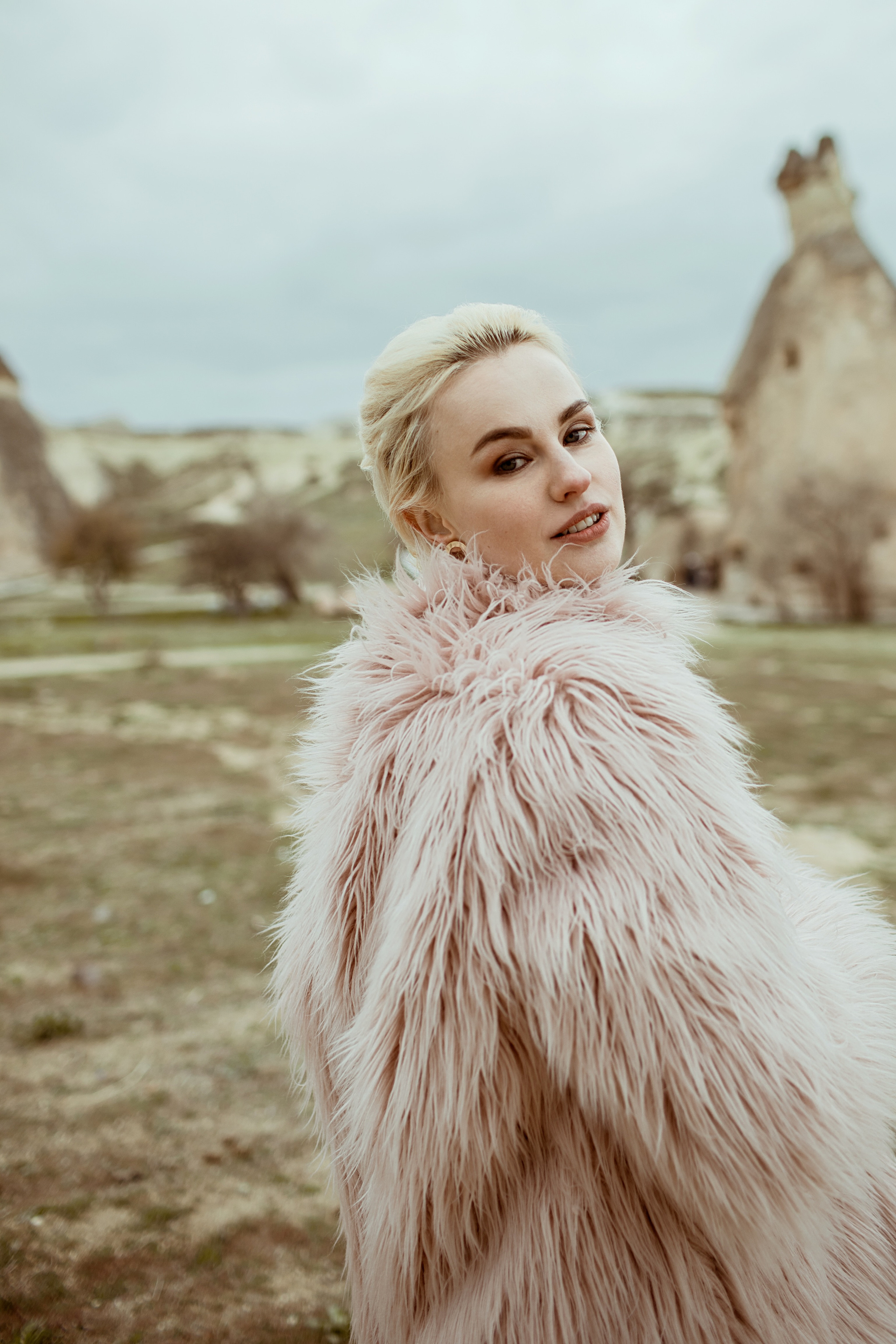 Julia Kress. Julia Ganch I Fashion Wedding Photography I Cappadocia Turkey