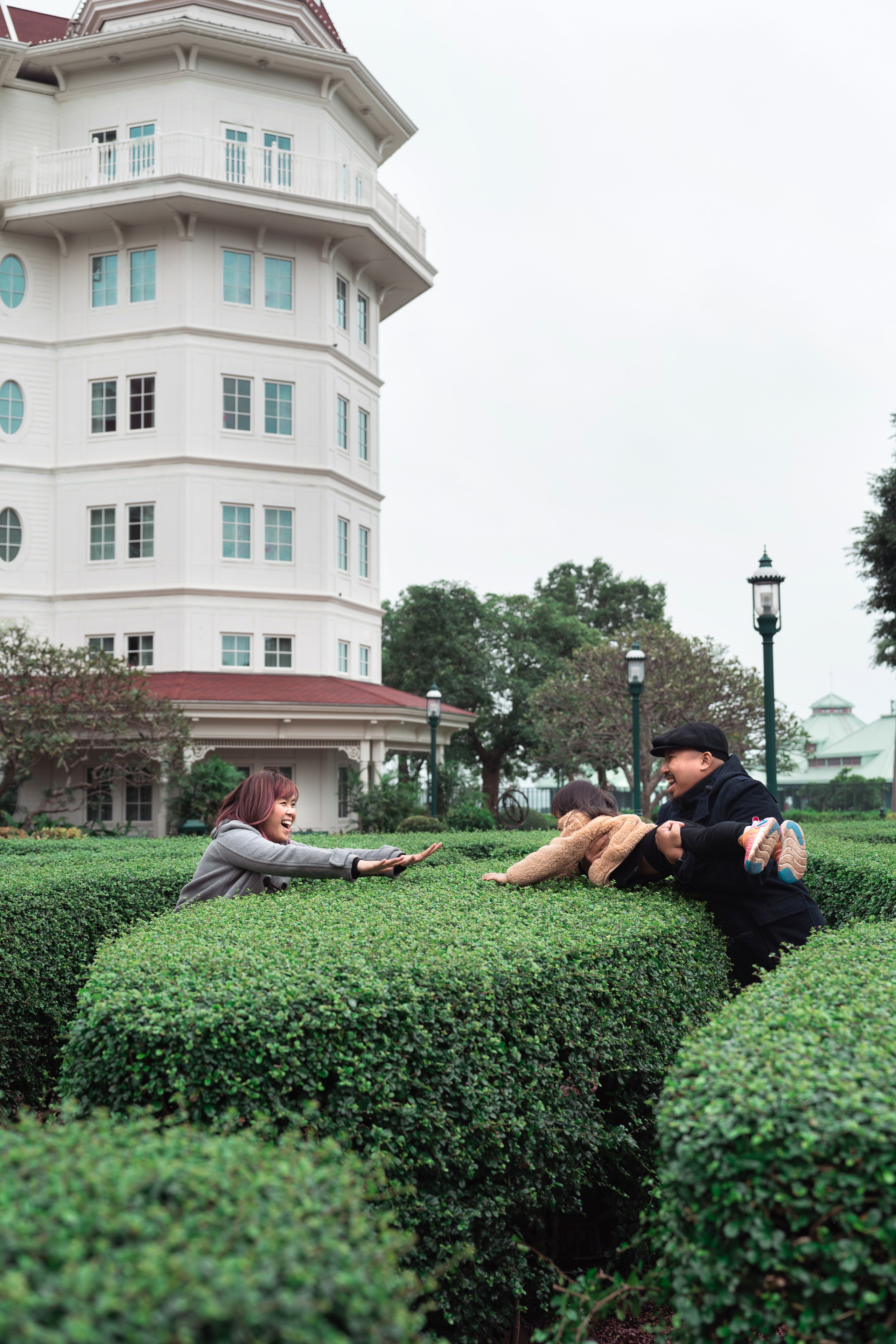 IVONY & BAYU | DISNEYLAND HOTEL. PHOTOGRAPHER IN HONG KONG (WEDDING, FASHION, FAMILY, EVENTS)