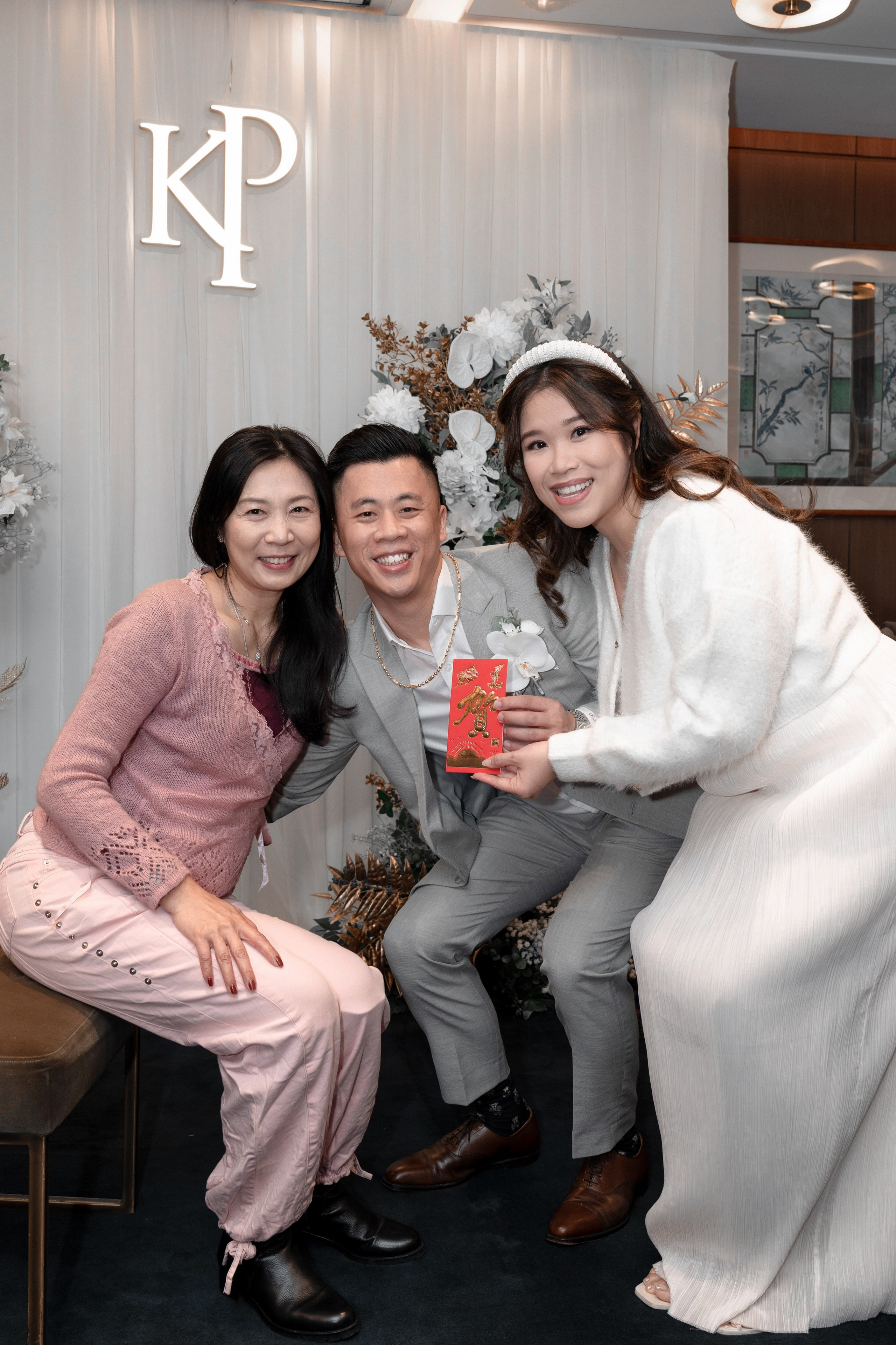 KELLY & PHOBY. PHOTOGRAPHER IN HONG KONG (WEDDING, FASHION, FAMILY, EVENTS)