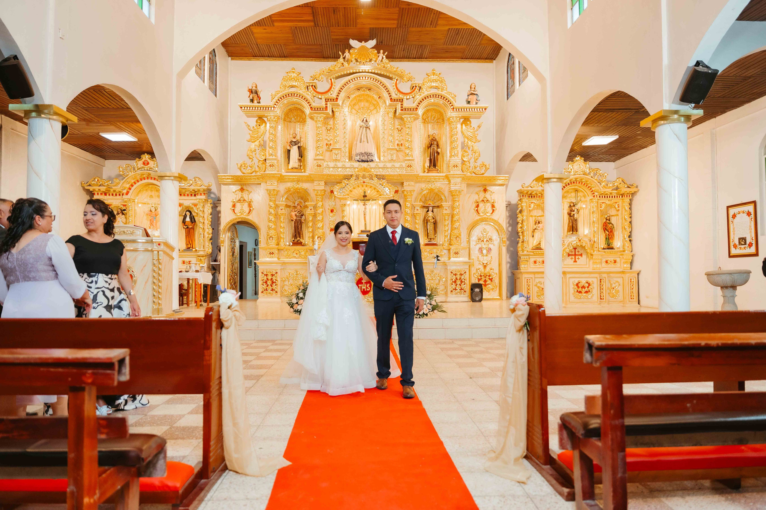 Jennifer y Vladimir. Fotógrafo de bodas en Loja Ecuador | Piero Alvarez PH