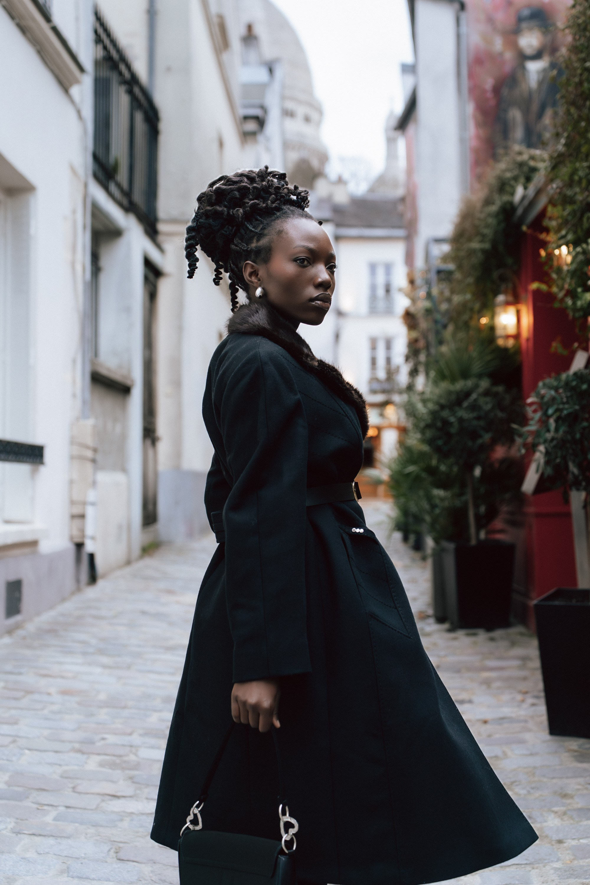 Solo Portrait Session: Monmartre. Paris Photographer & Videographer