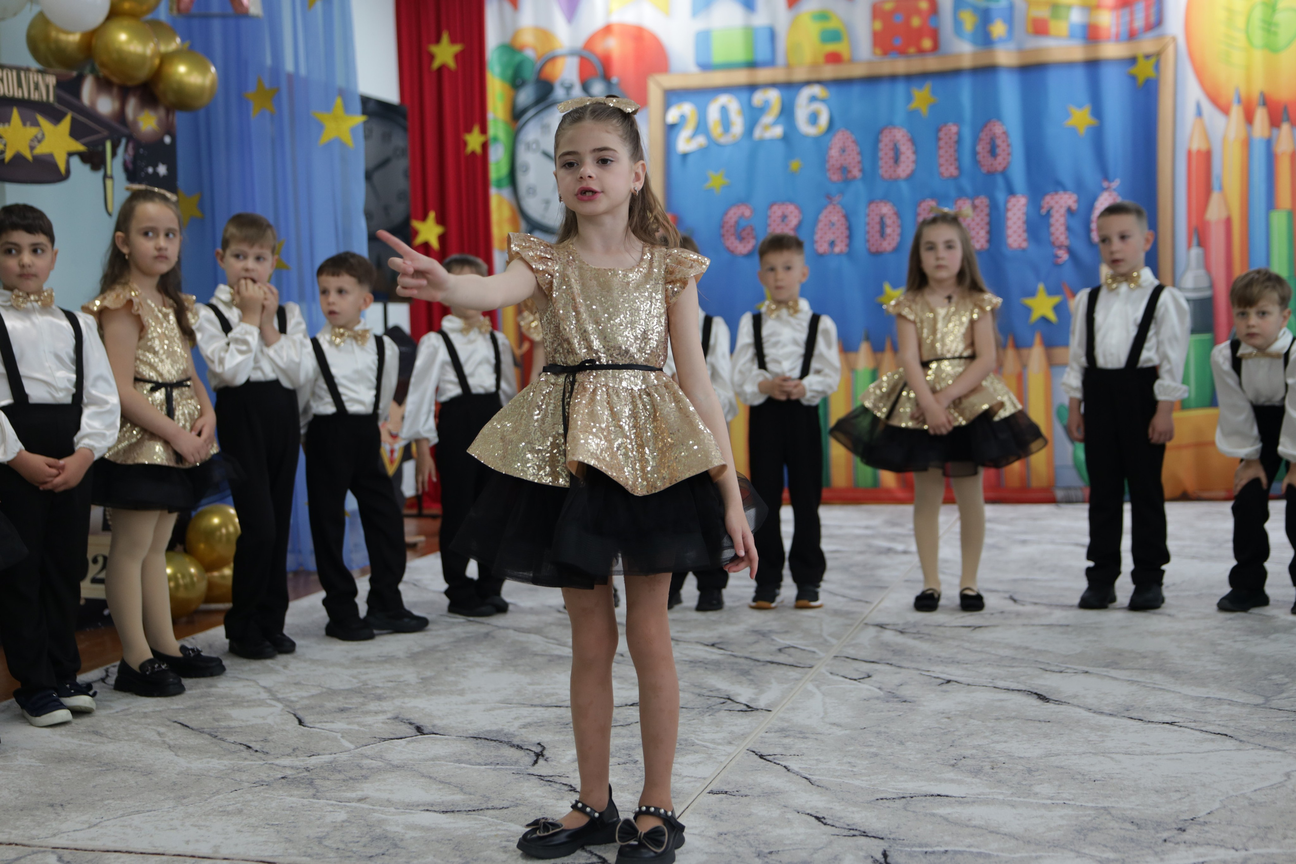 O filă de copilărie.... Alika Dia- Fotograf în Republica Moldova, Strășeni