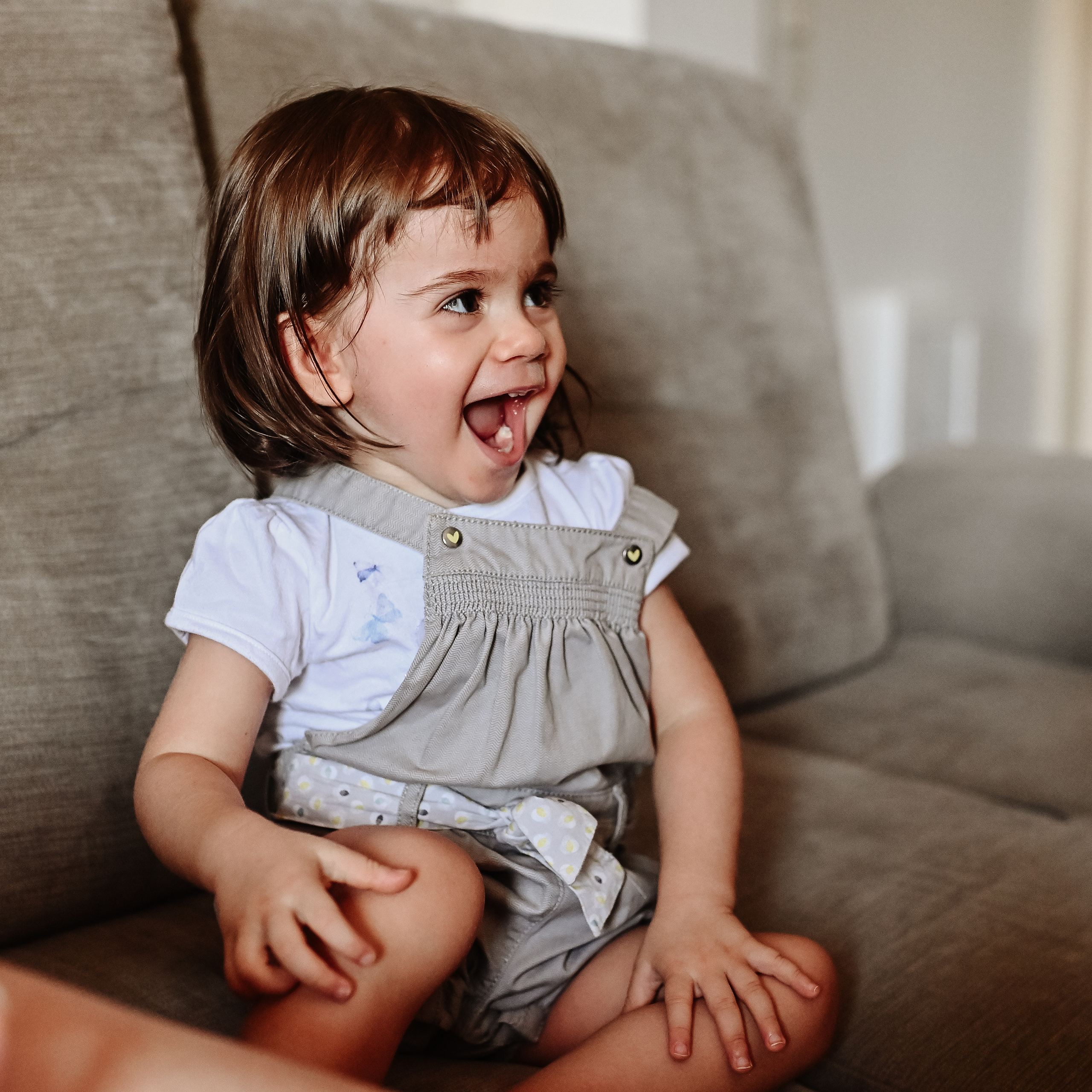 FEDERICA FAMILY SHOOTING AT HOME