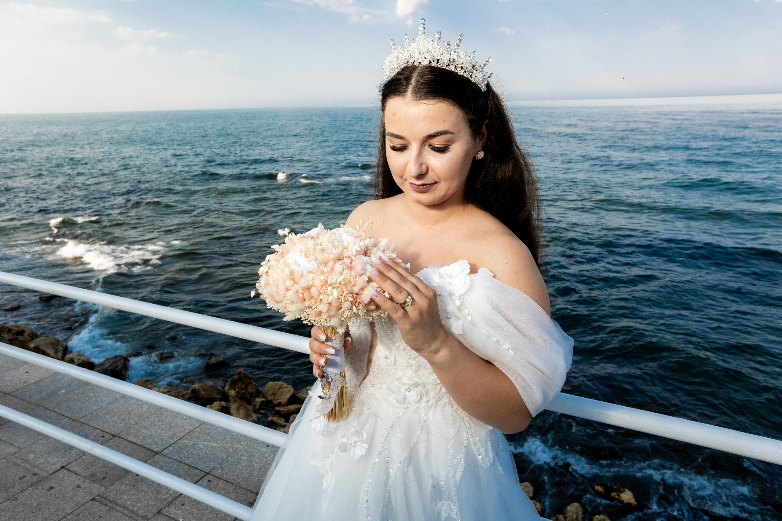 Andreea & Elvis Trash The Dress. MGS STUDIO