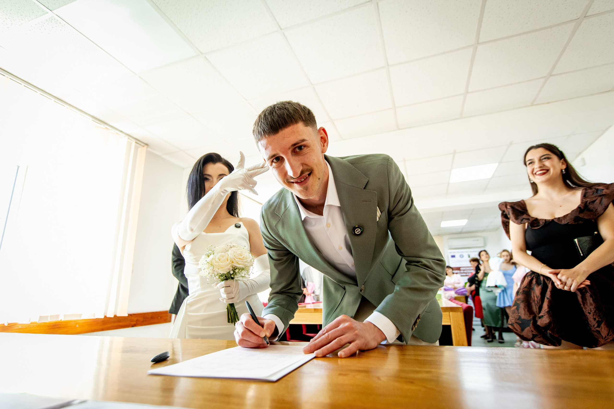 Cosmina & Răzvan. MGS STUDIO