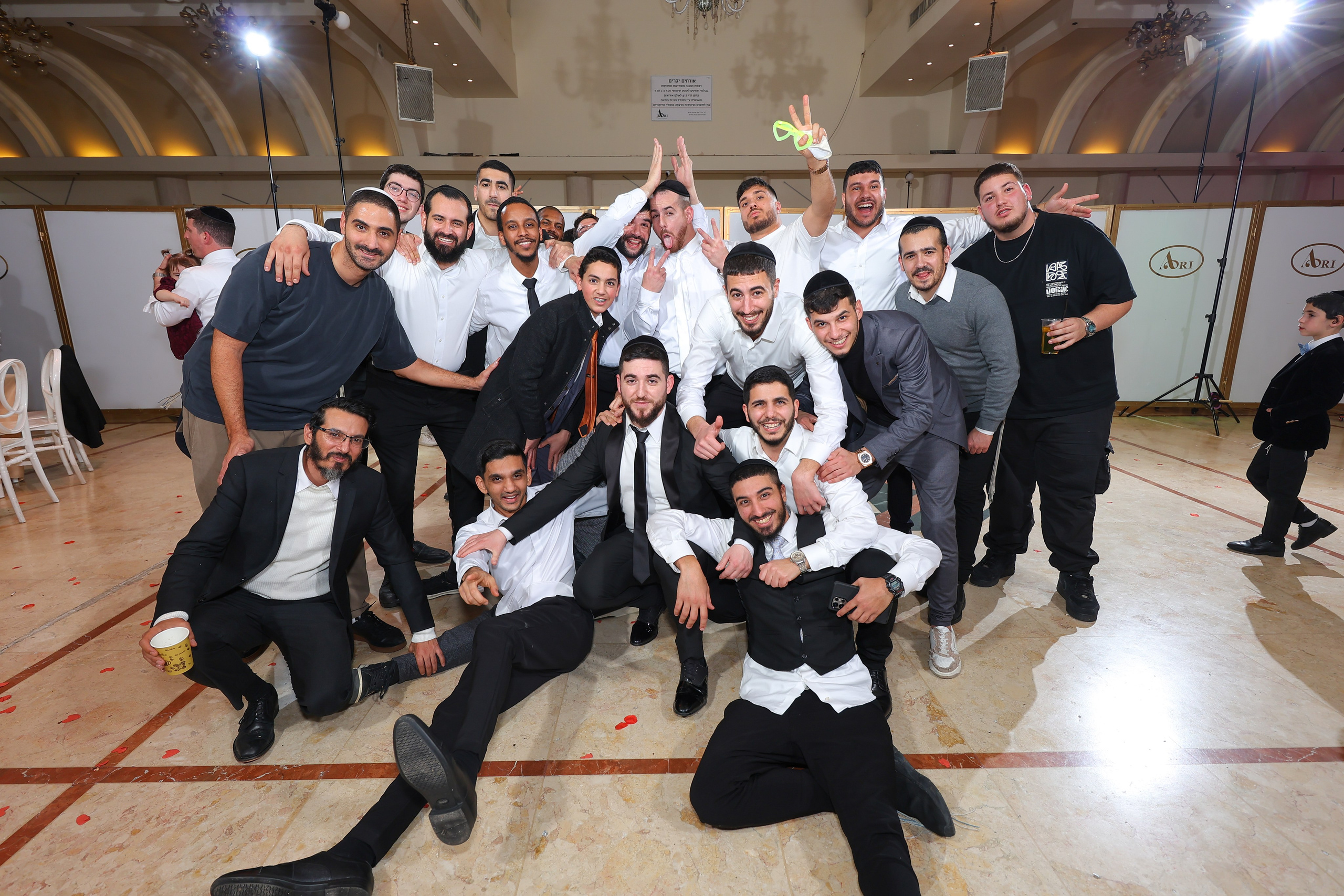 B & M. משה מנשה צלם חתונות