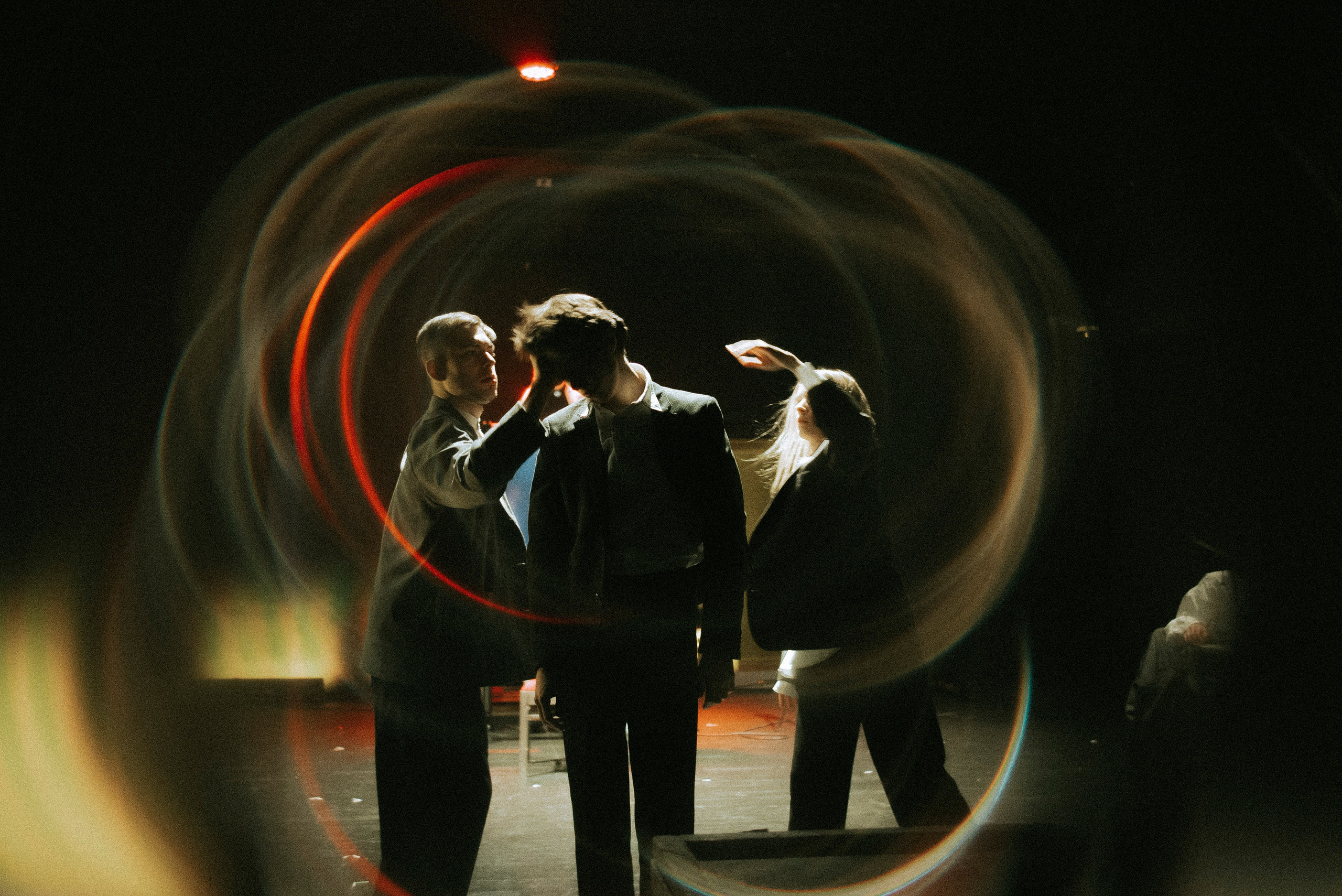 ЧЕРНЫЙ КВАДРАТ. Стрит-фотография, полная абсурда, идиотизма и красоты