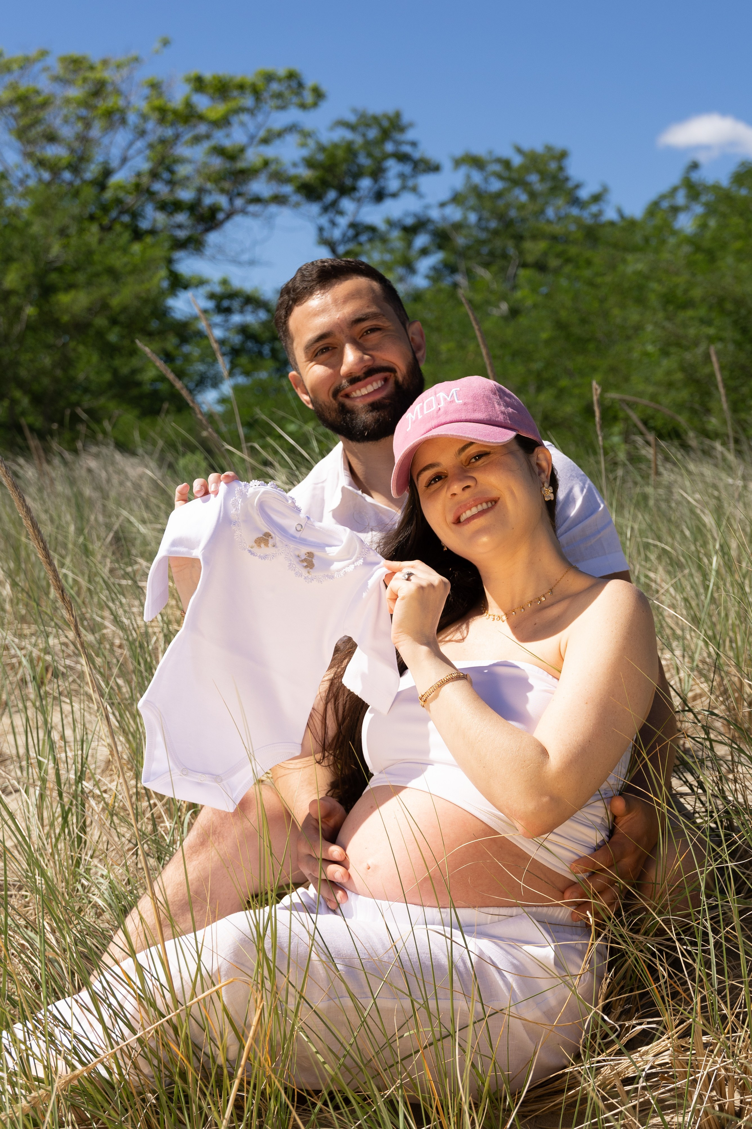 Beachside Maternity at Ideal Beach, NJ. Family, lifestyle, and commercial photography in New York and New Jersey
