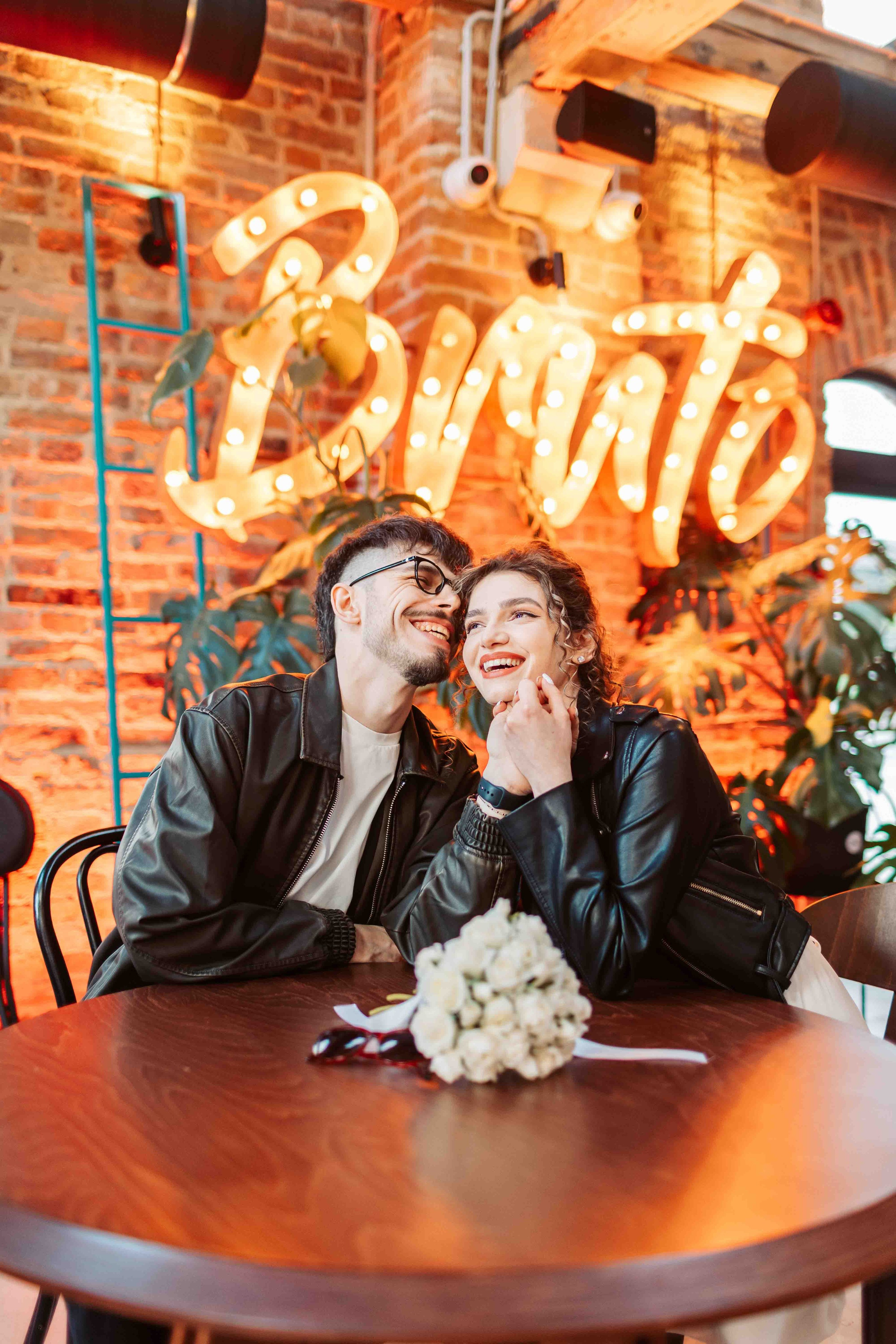 SAVE THE DATE — Andreea & Mihai. Contrast Studio