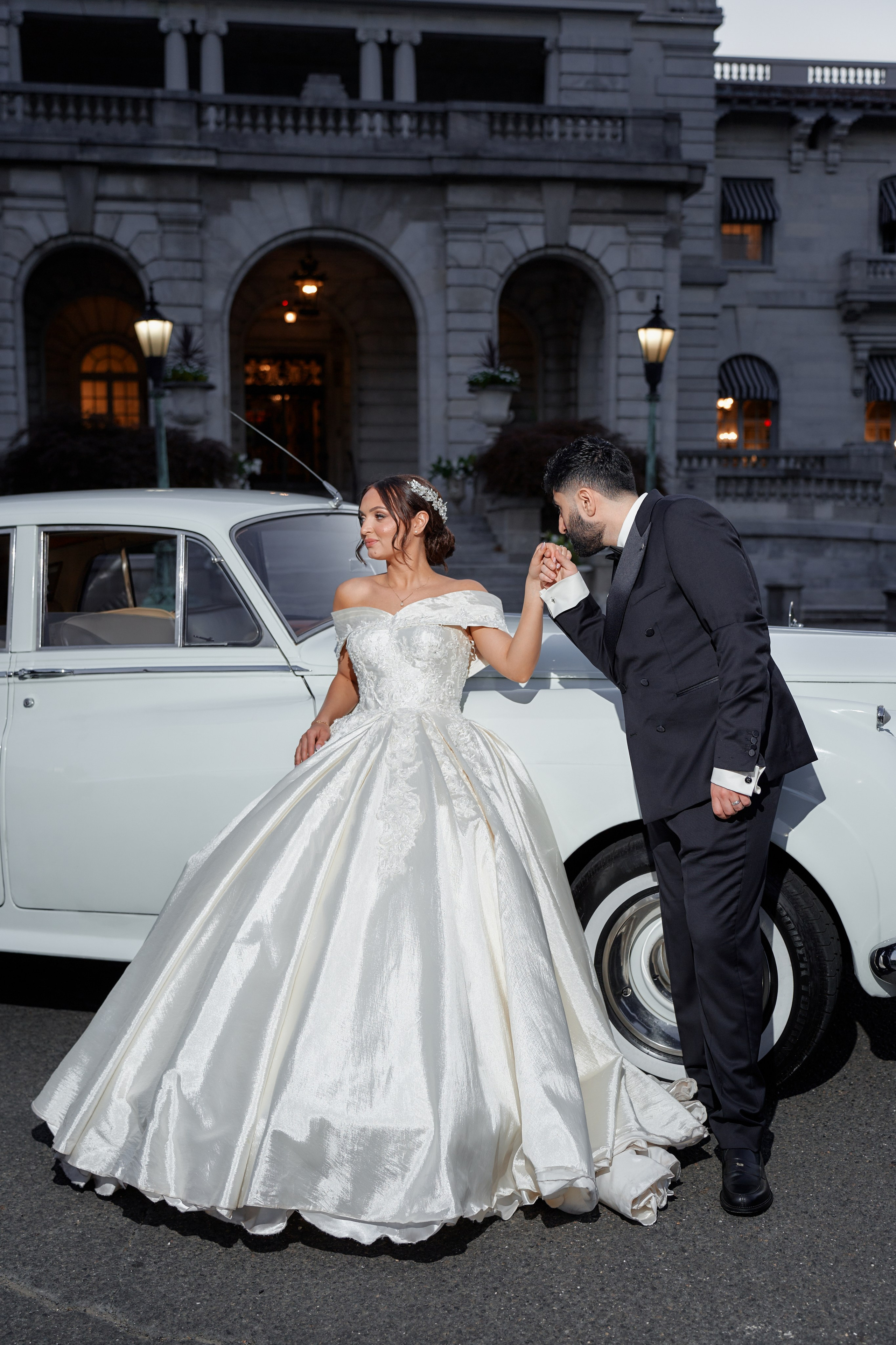 Victoria & Peyam. Professional Wedding and event photographer USA New York