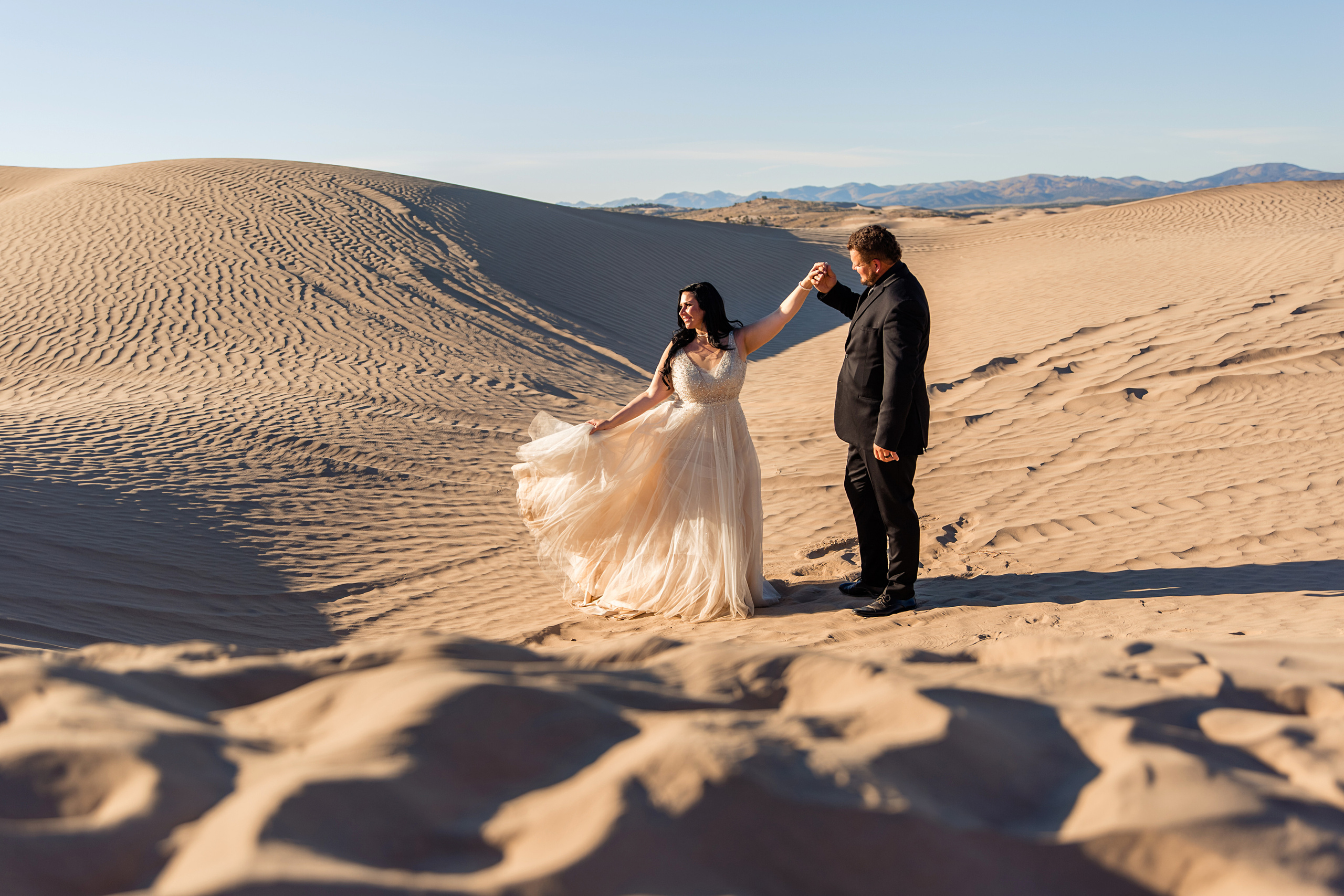 Wedding photographer Utah. Weddings, Families, Portraits