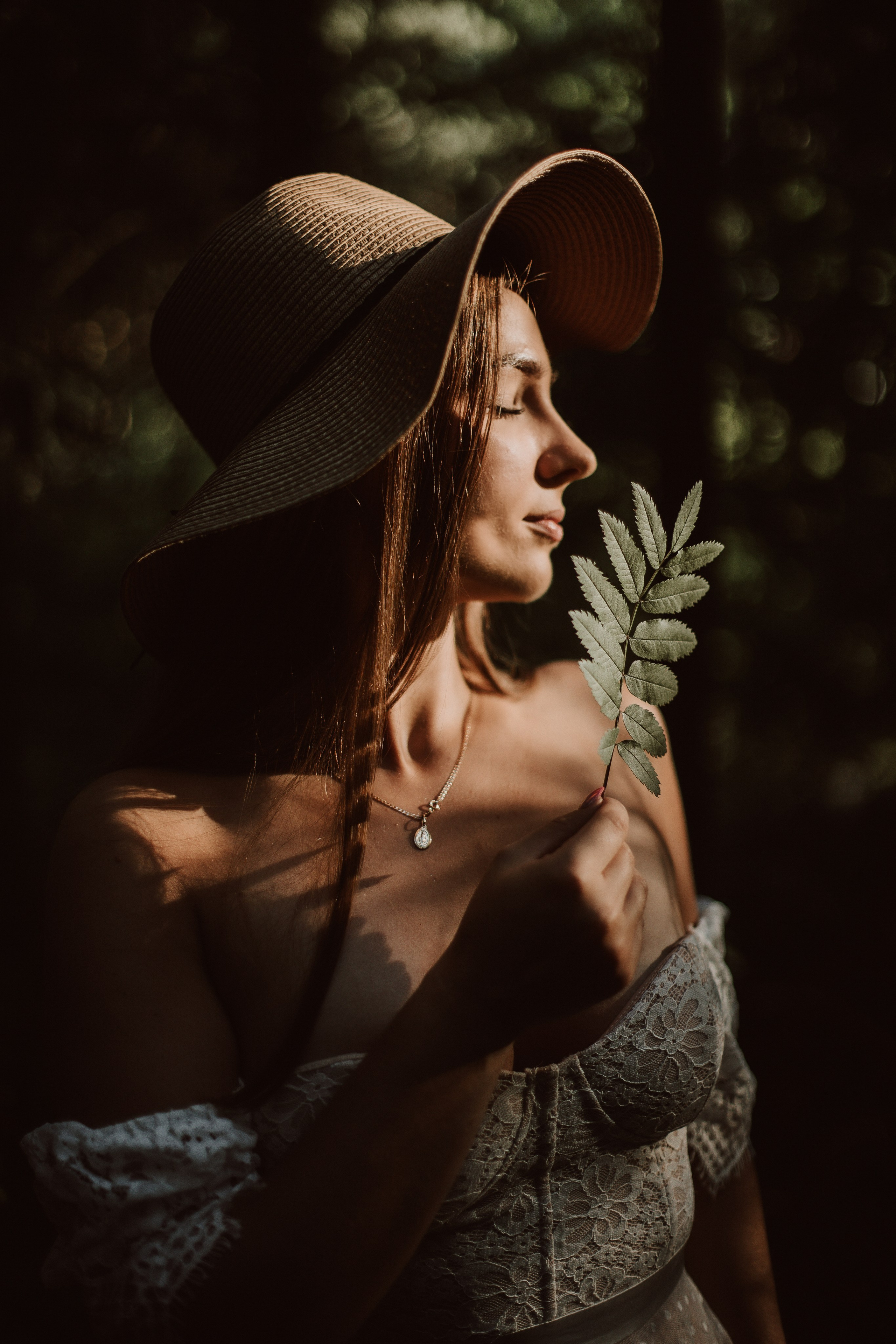 Pełna emocji fotografia sesja kobieca lifestyle | Natalia Malinowska Fotografia | Augustów Warszawa. Natalia Malinowska Fotografia | Fotograf ślubny i rodzinny Augustów Warszawa