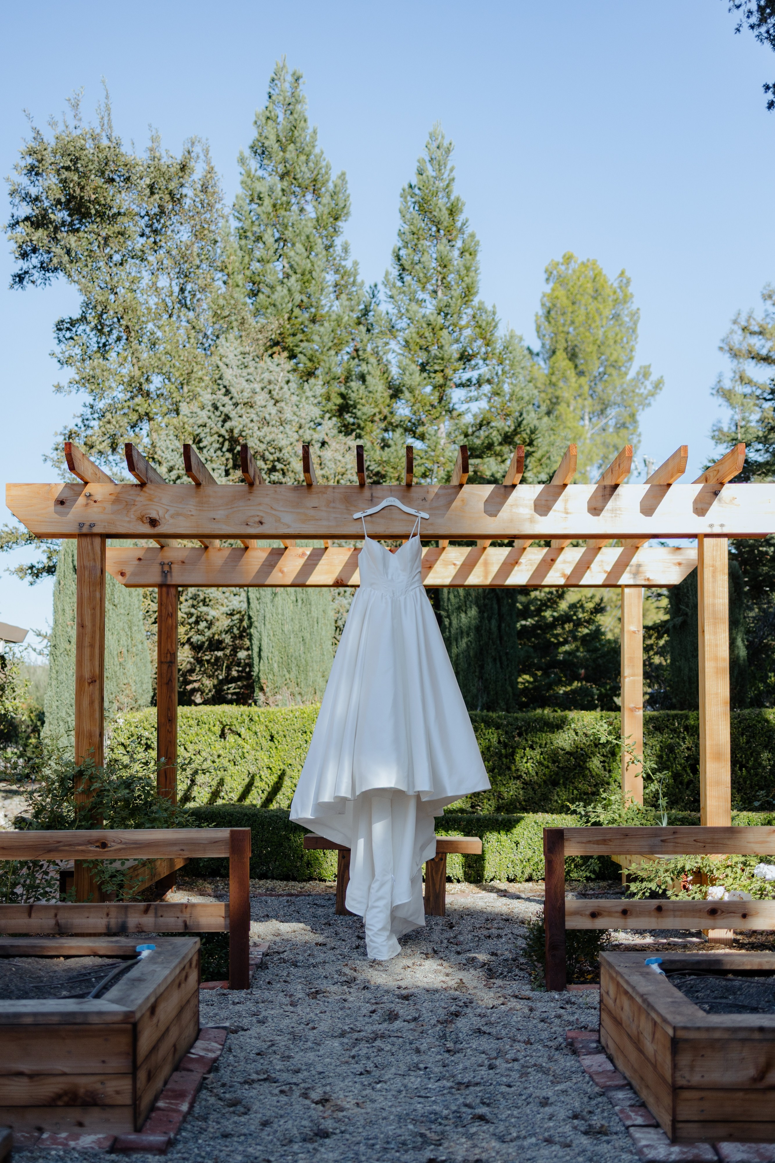 Vanessa Bridal Prep| Sacramento Wedding Photographer. Wedding Photography & Videography San Francisco, Sacramento