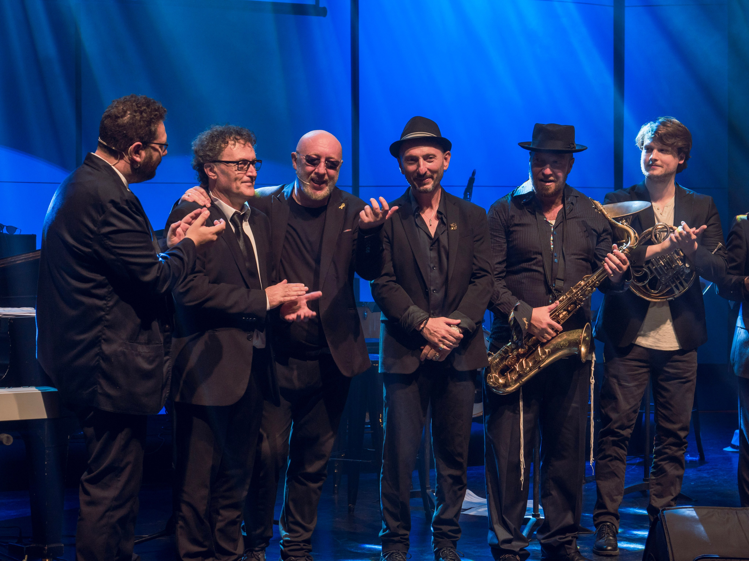 SymFunny. Art and outdoor photography