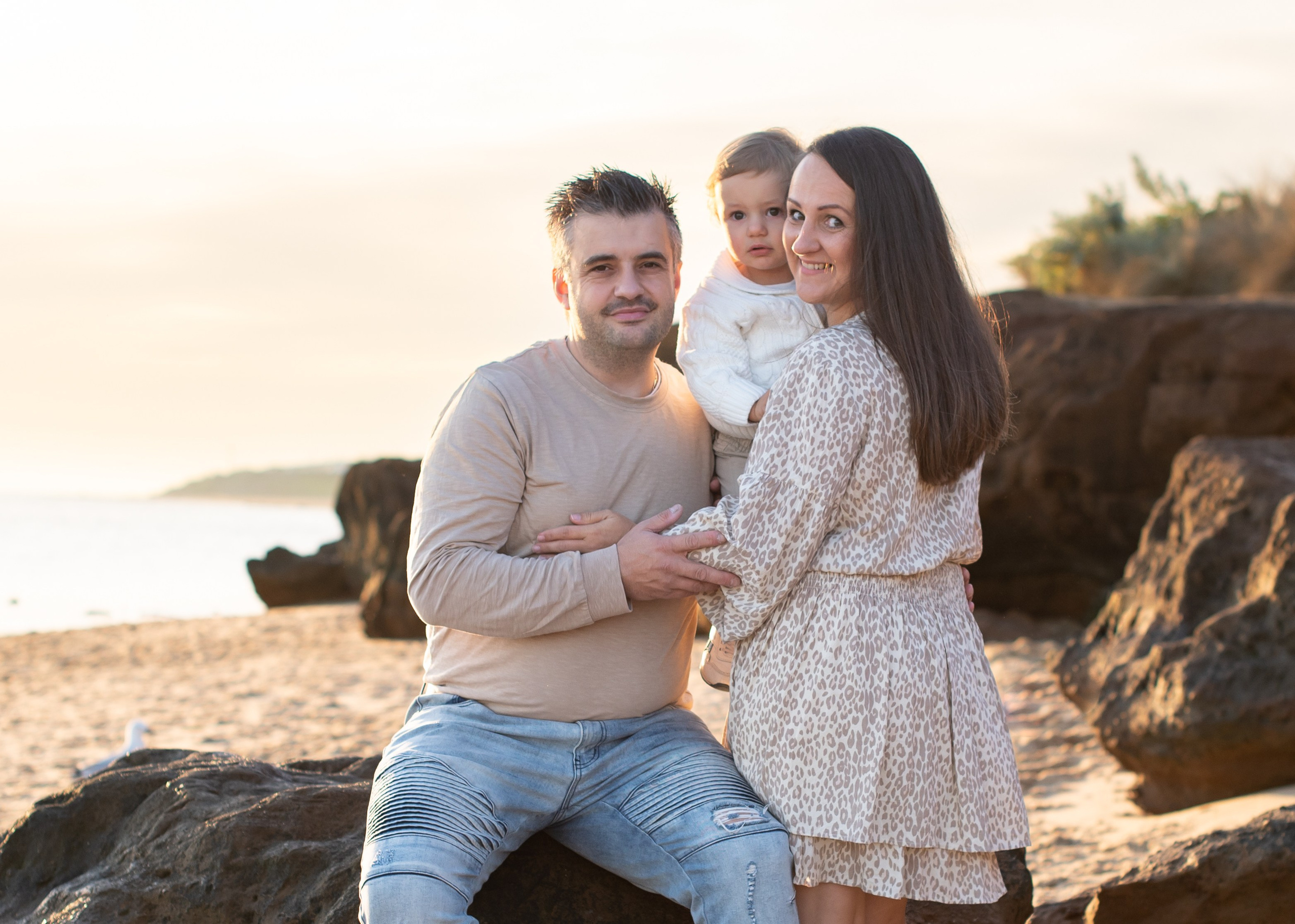 Family portraits “GROWING TOGETHER”. Children, family and event photographer Mirjana Zdravkovic