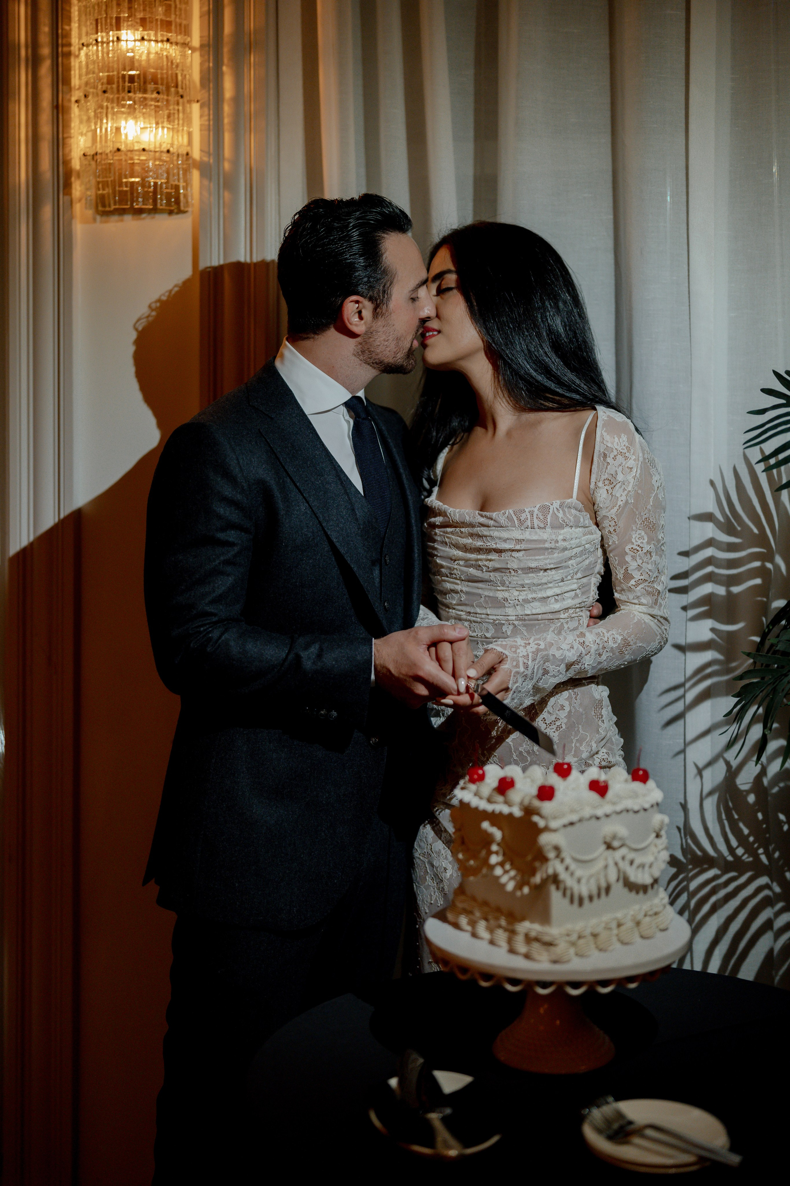 Helia & Darius elopement. Anna Krasnova Wedding photographer