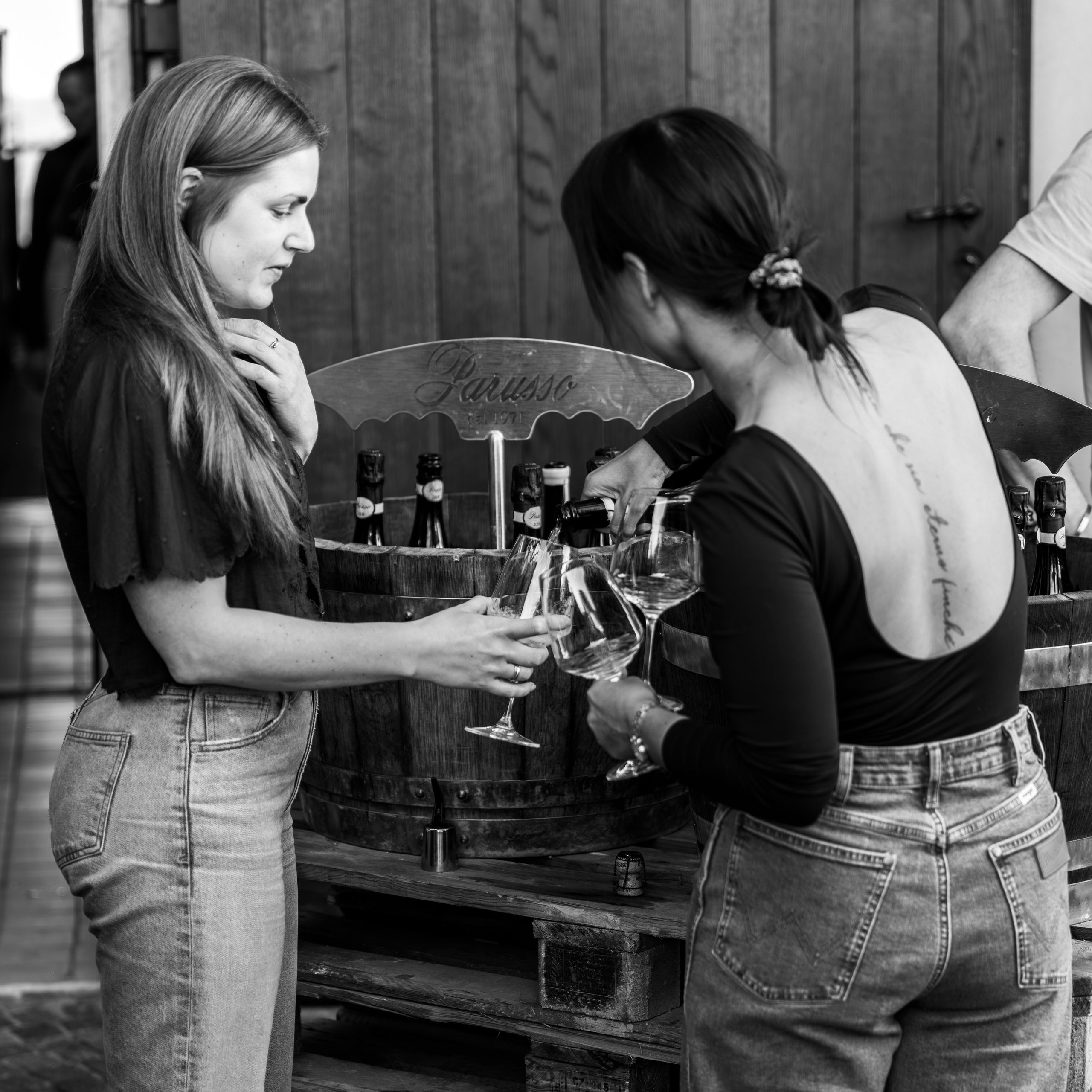 Cuzziol Grandi Vini e Cantine Parusso Monforte. “Gianmaria Coscia fotografo per passione”