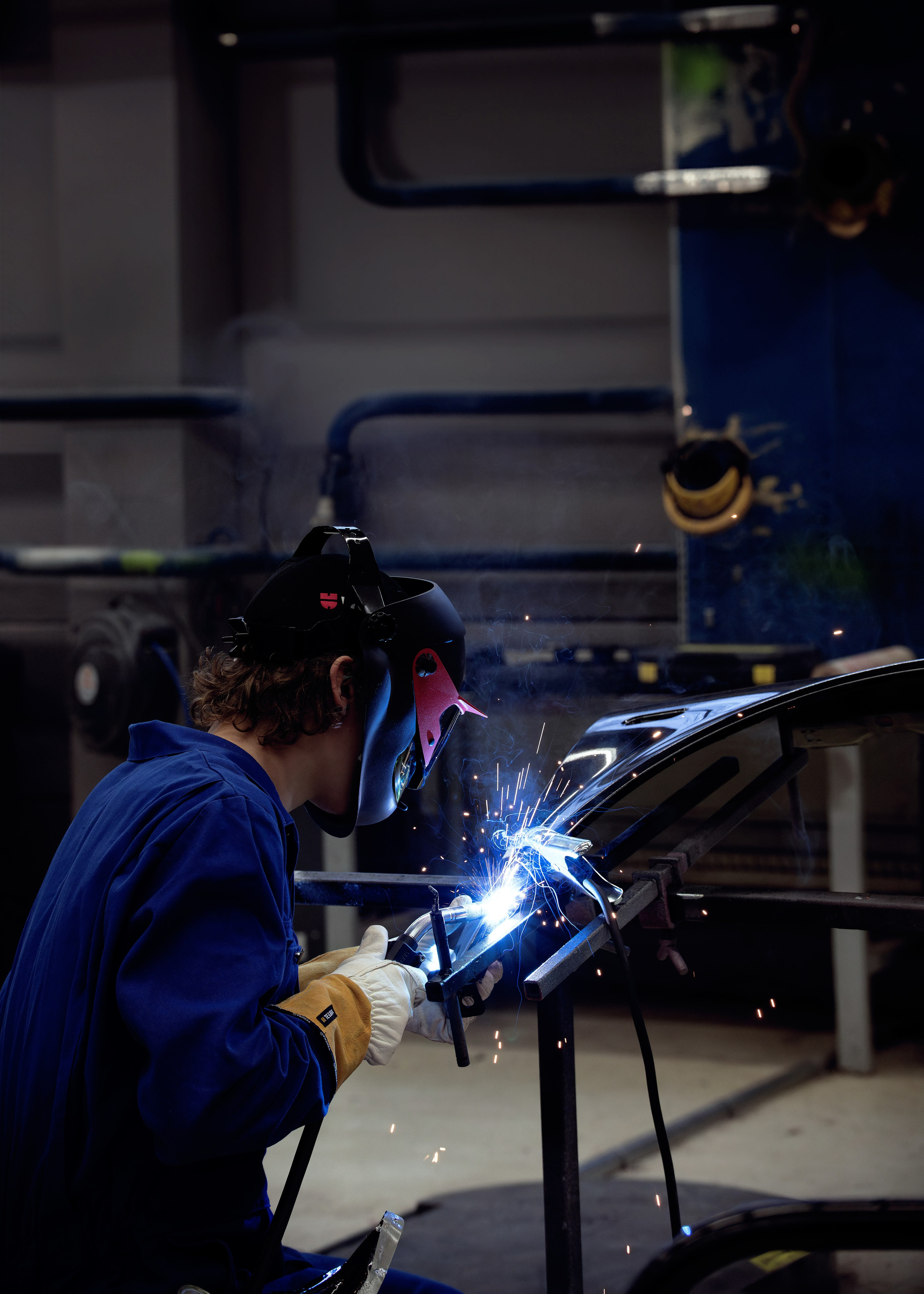 Ремонт автомобилей. Екатерина Мансур Портретный фотограф в Финляндии (Хельсинки и Уусима)