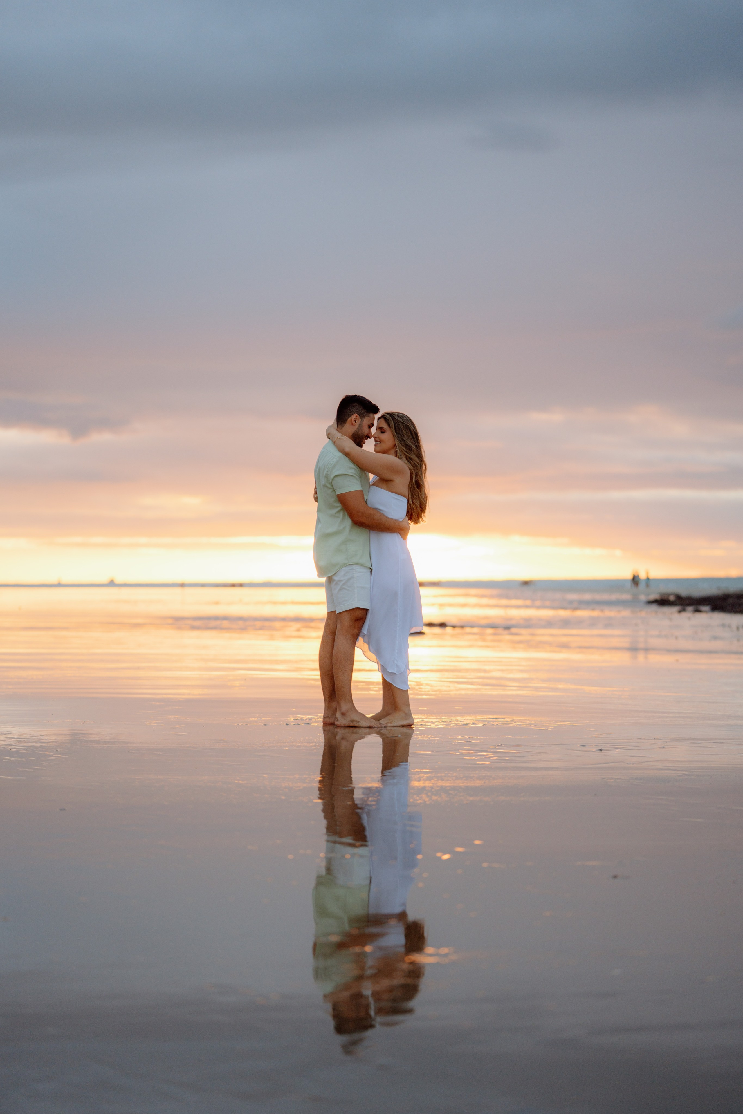 Raquel e Andrey. Luz suave, direção leve e fotos que captam quem realmente você é