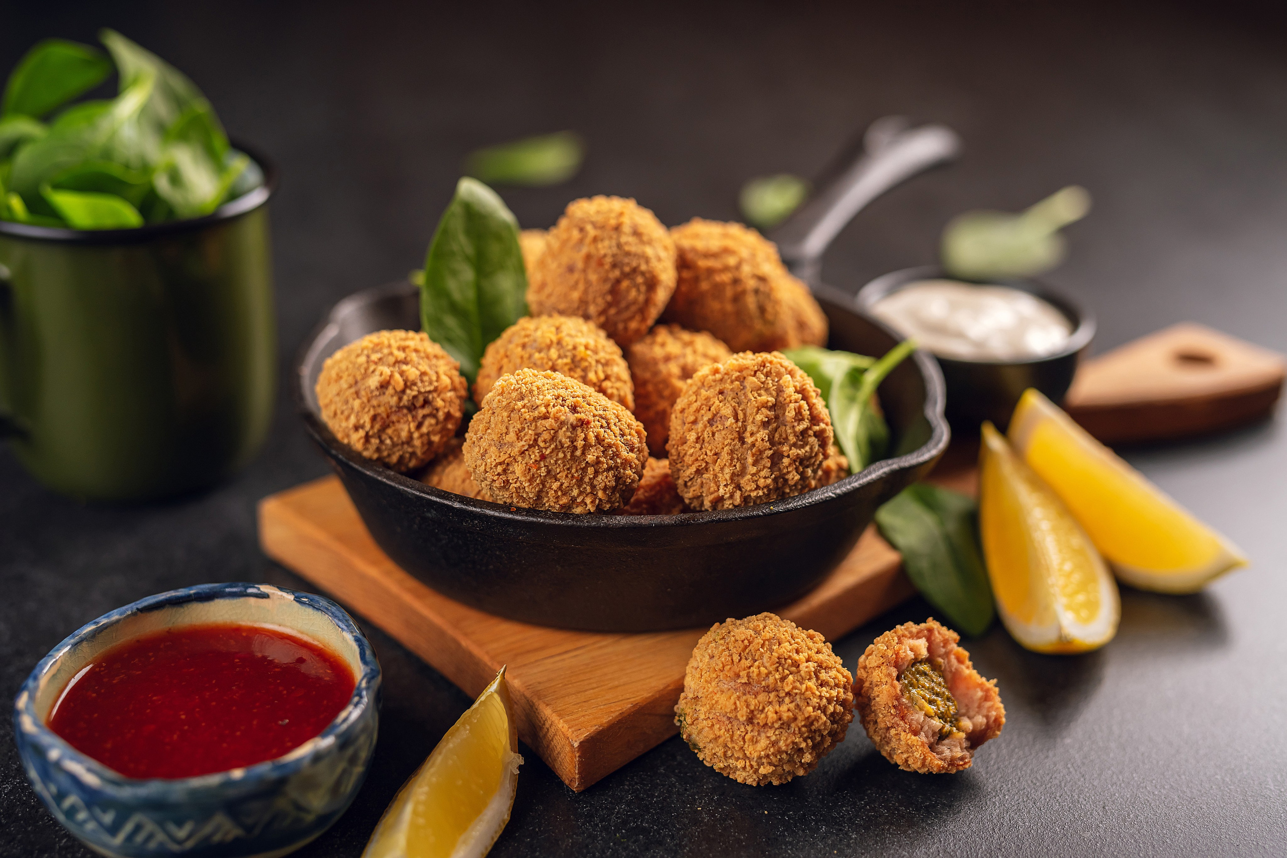 Amber Fish. Fotogrāfs Rīgā. Gīmenes, individuālās un dažādu produktu fotosesijas