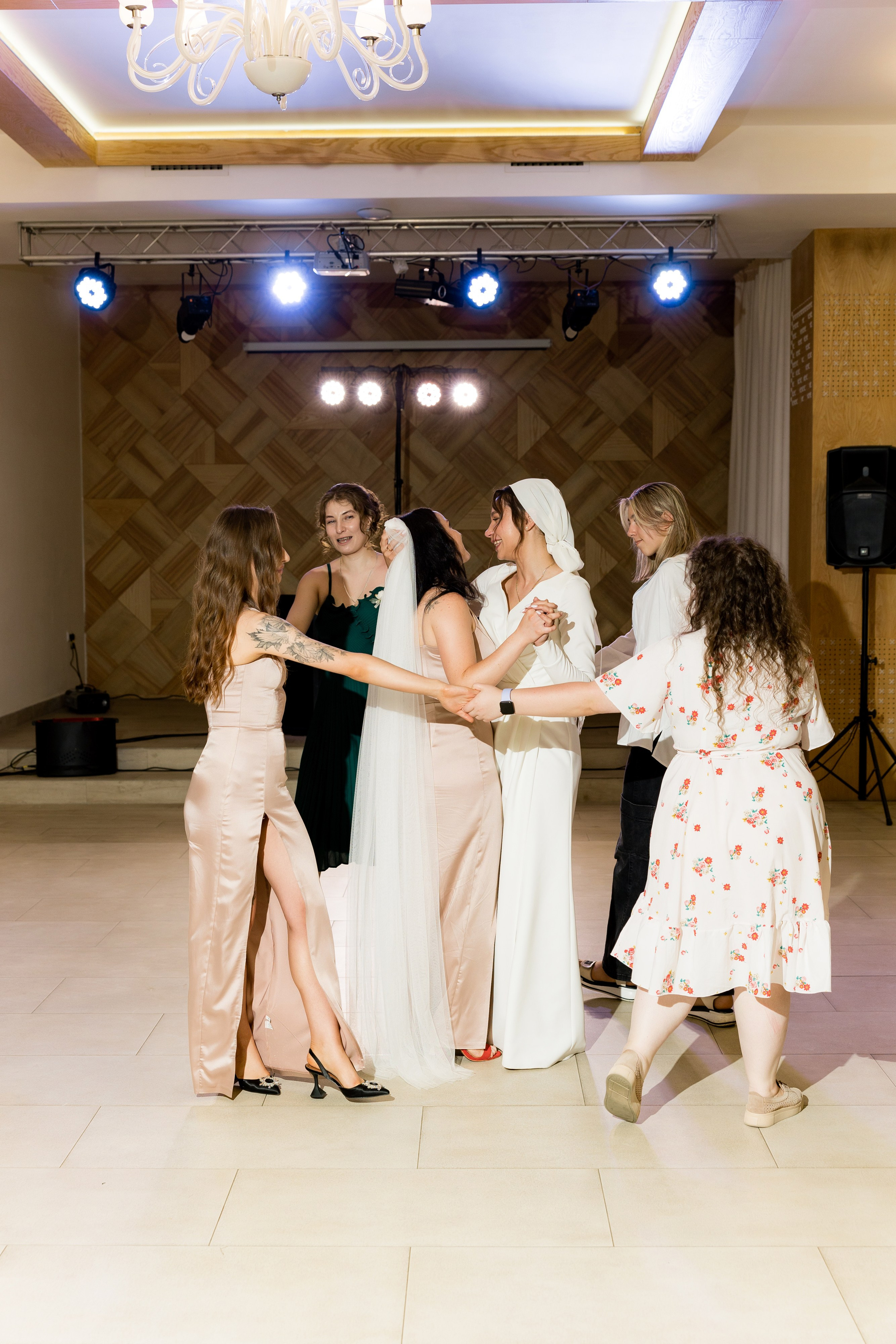 Anna Dmytro. Ірина Терещук