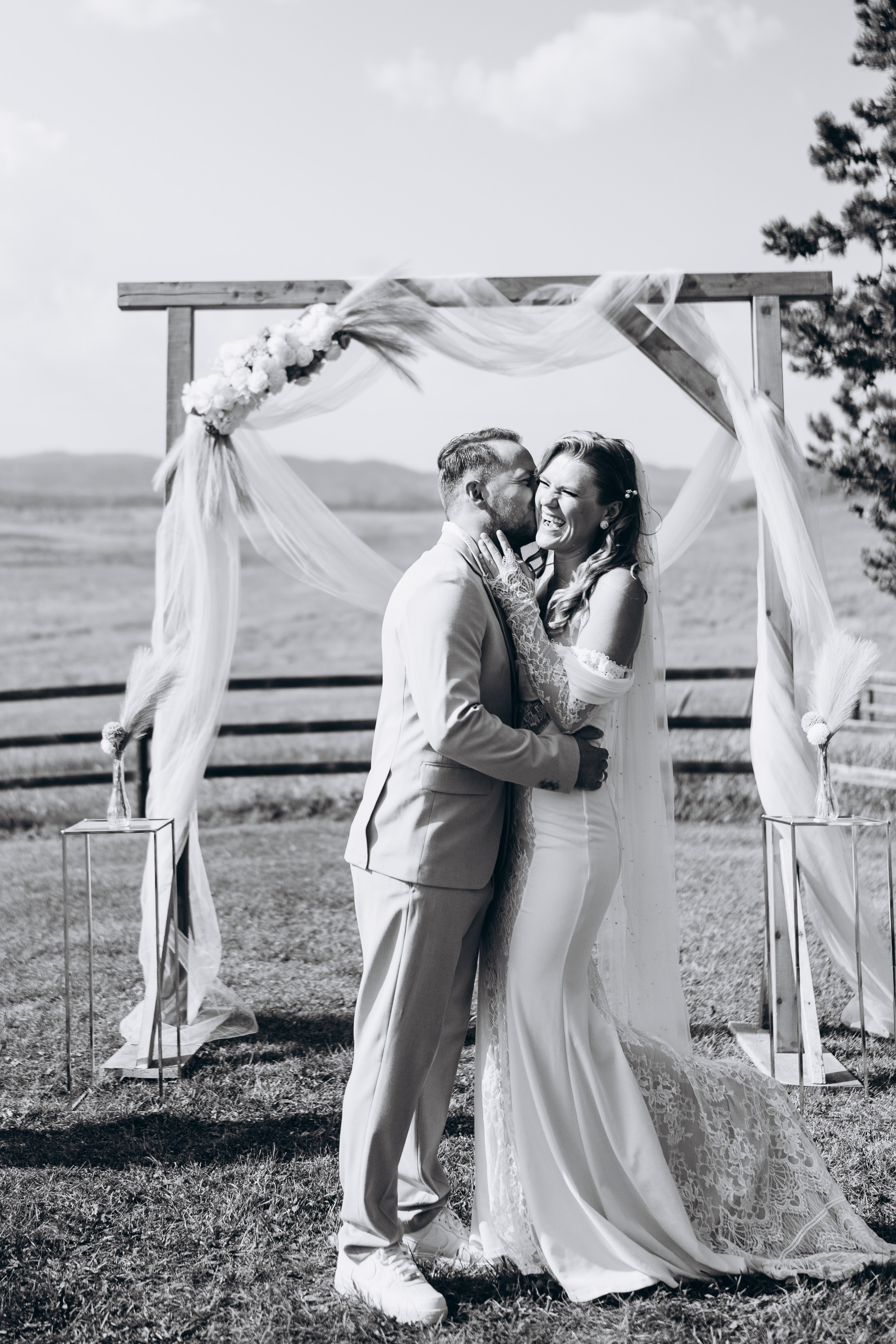 Weronica & Tomasz. Calgary Wedding & Lifestyle Photographer — Yevhen Polishchuk