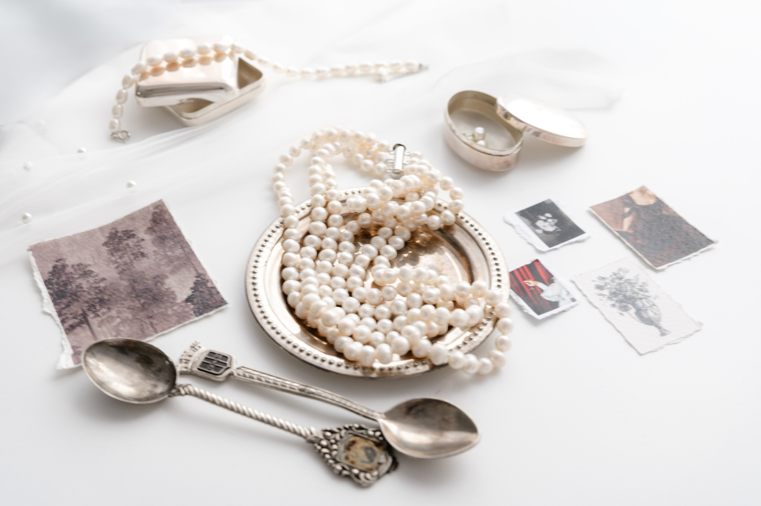 Vogue bride. Alexandra Hanu Photographer