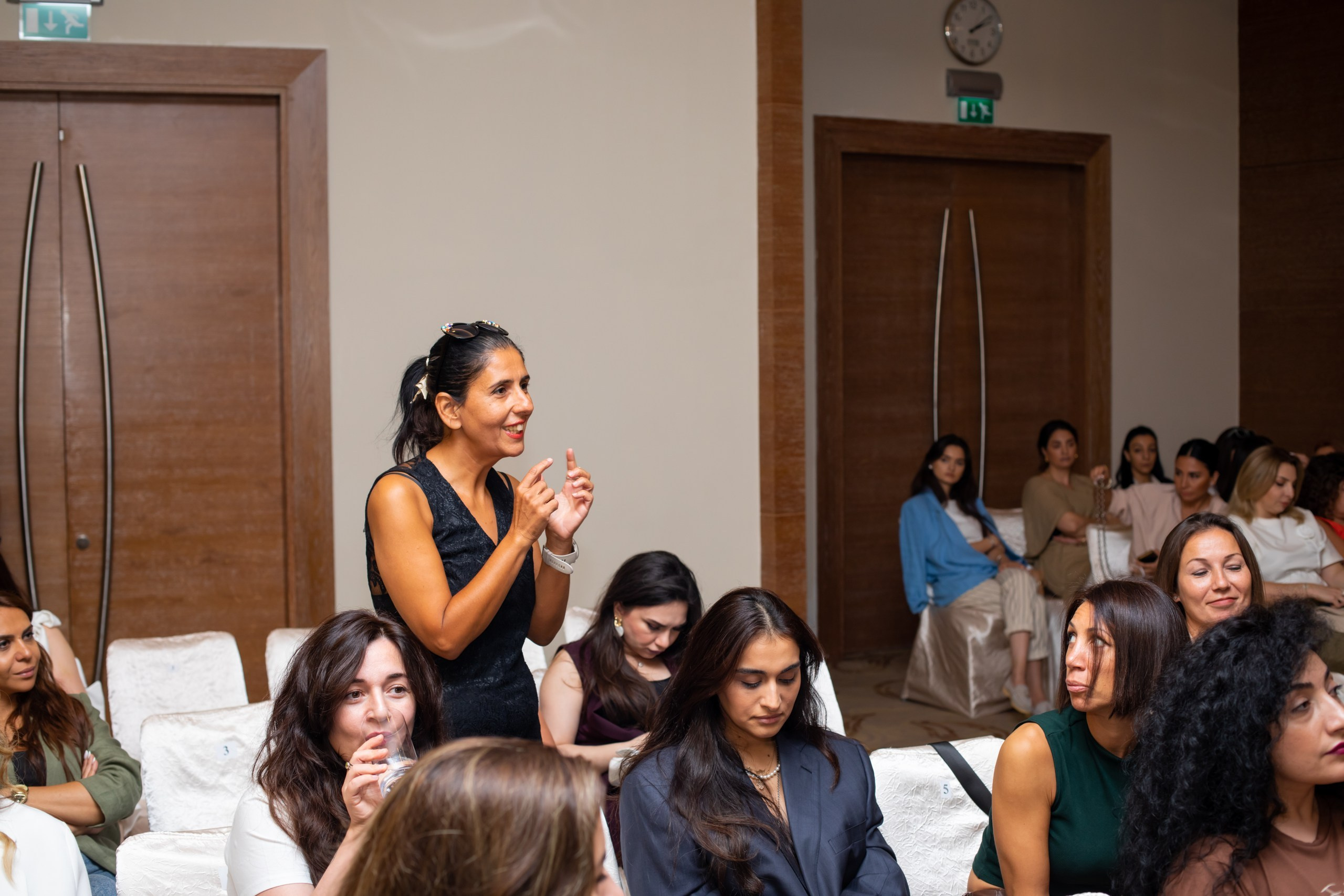 Laura Omuralieva — “The Woman of the New Age and Her Meta-Skills”. Fotograf Baku