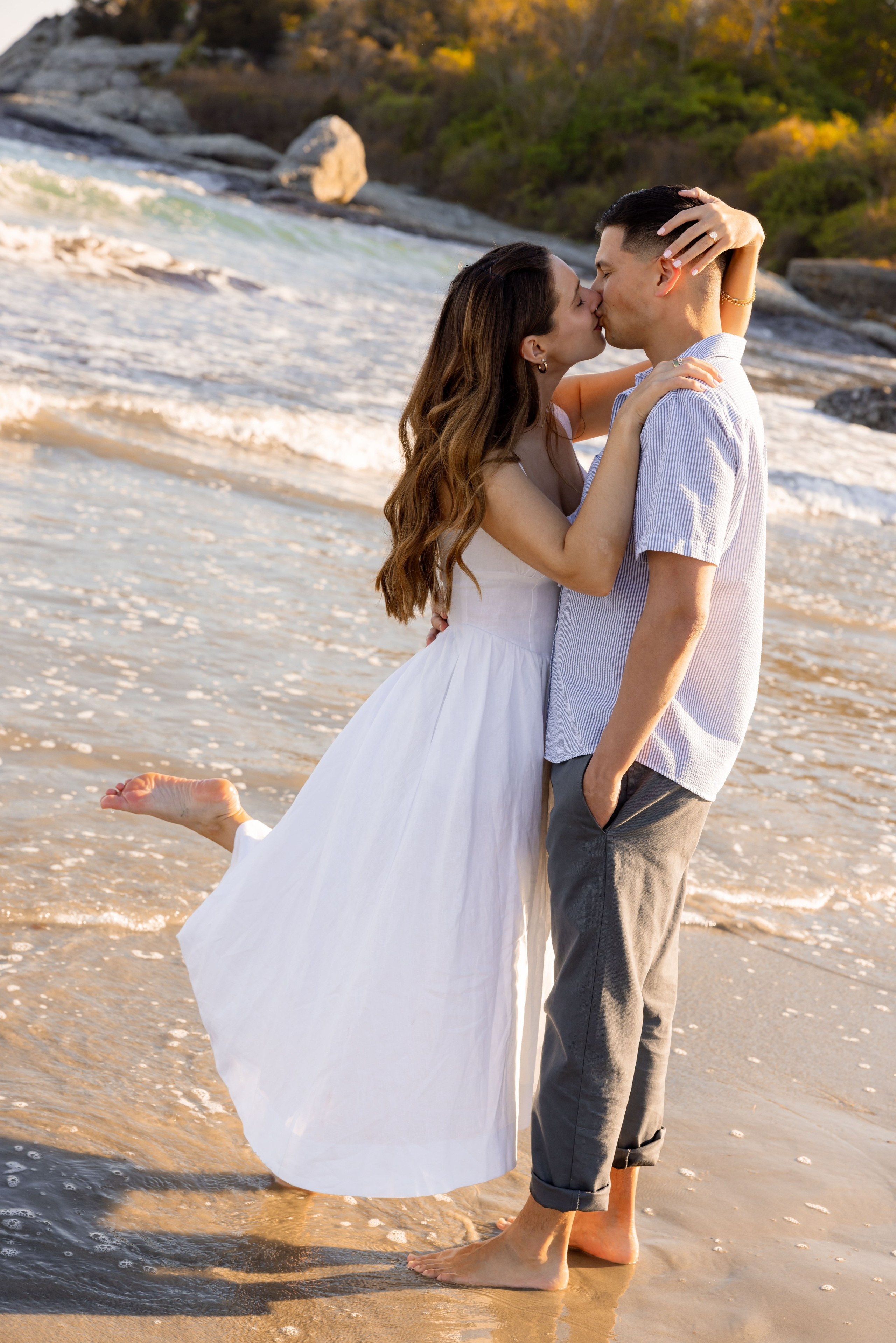 Bella & Nick — Sunset Engagement. Rhode Island Wedding Photographer Tati Simpson
