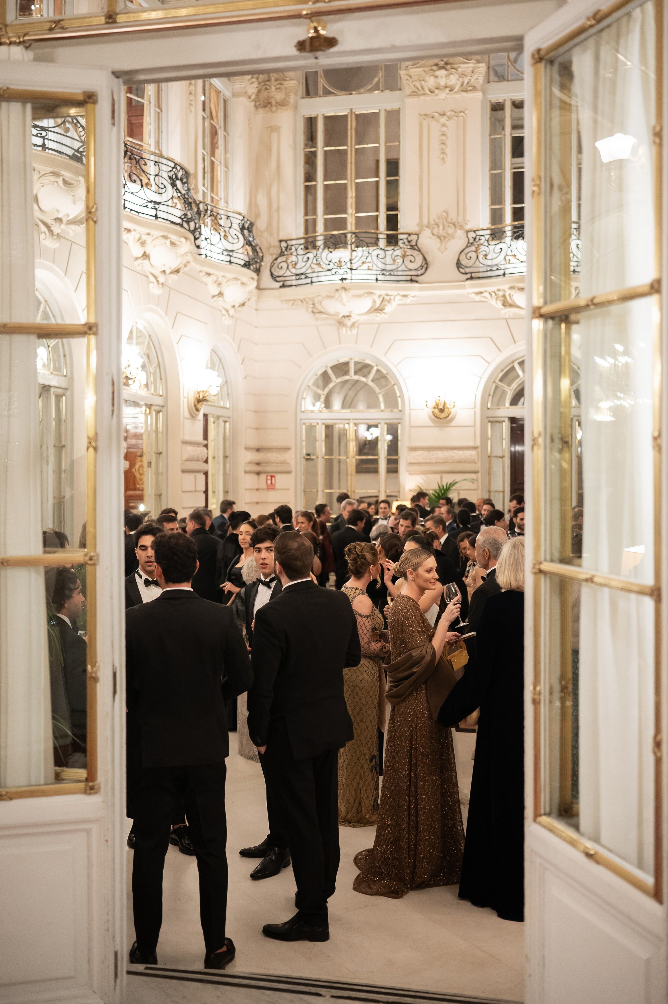 Gabriela & Joao. Wedding photographer in Spain