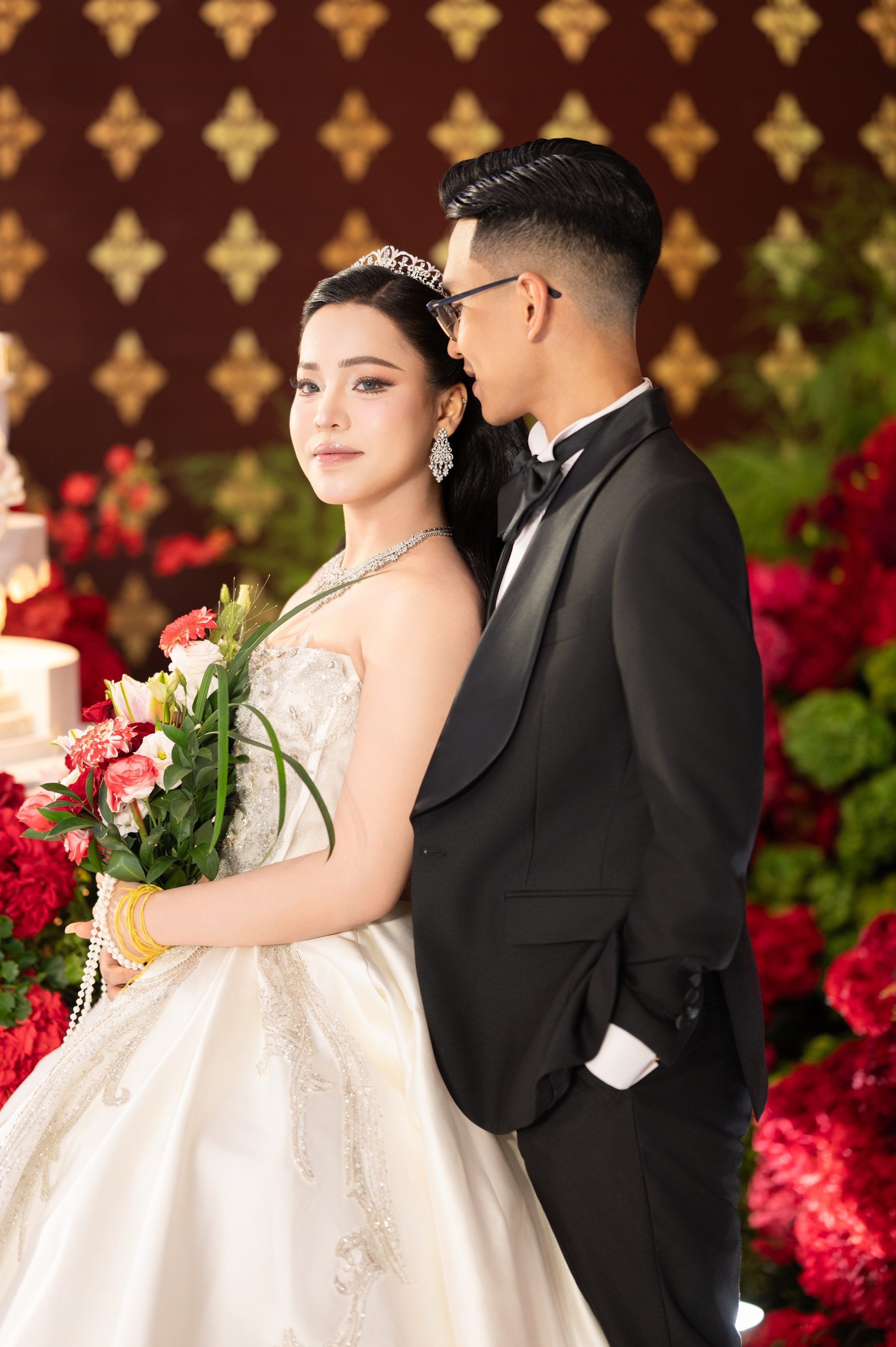 RAT & LA. Welcome to Excellent Media