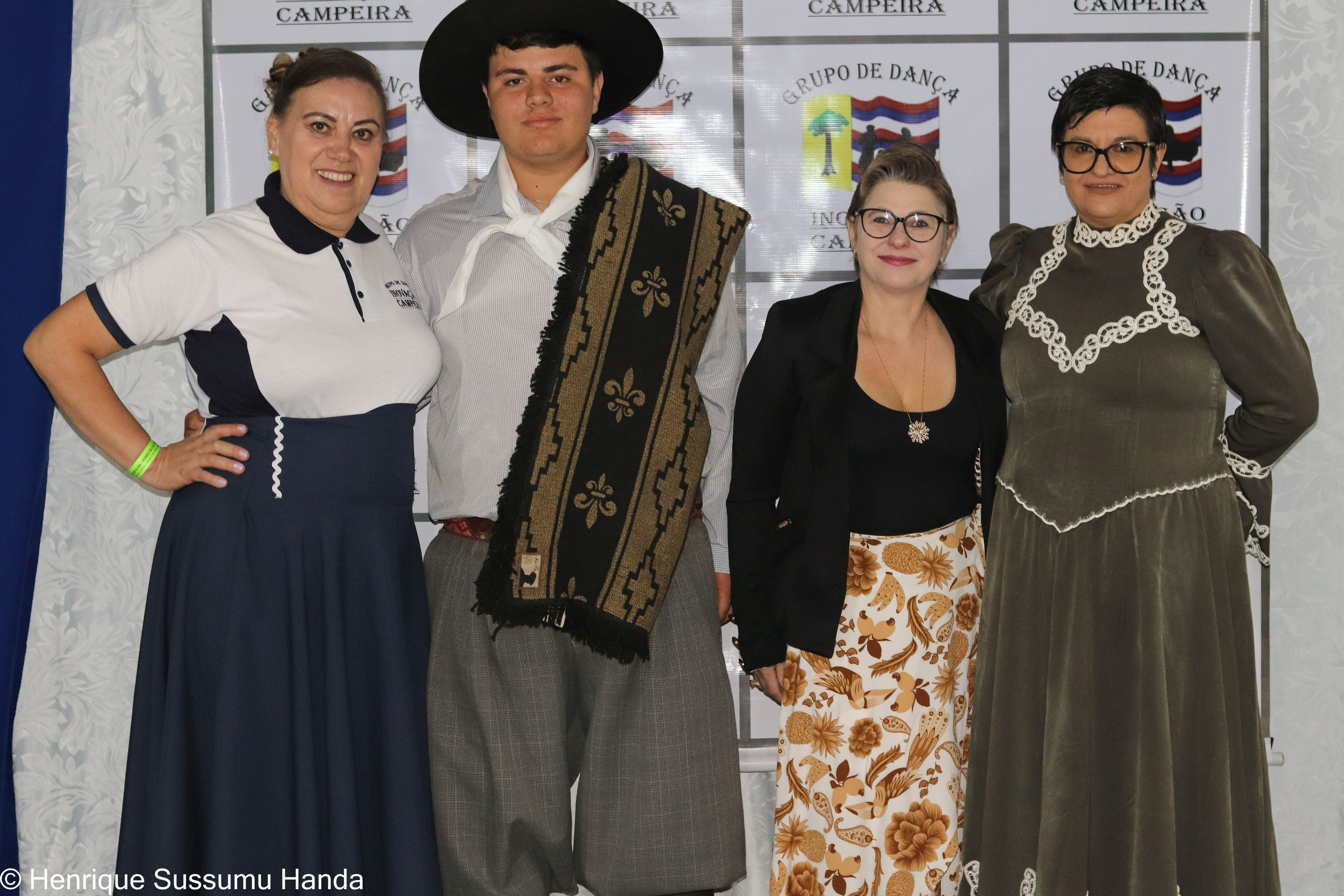Formatura Curso de Dança Inovação Campeira. Handa Produções