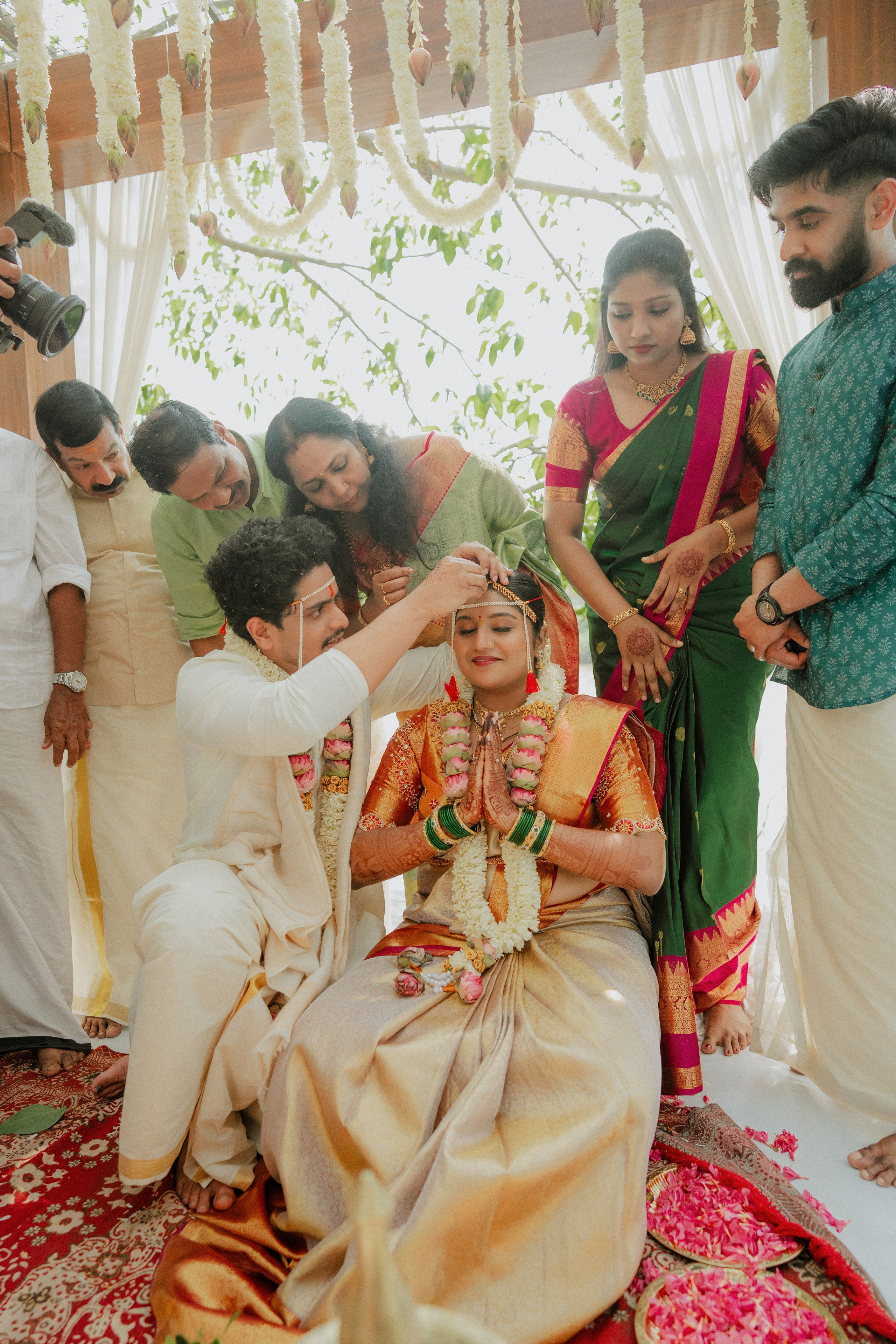 INTIMATE WEDDING. SPOTLIGHTWEDDINGS.IN
