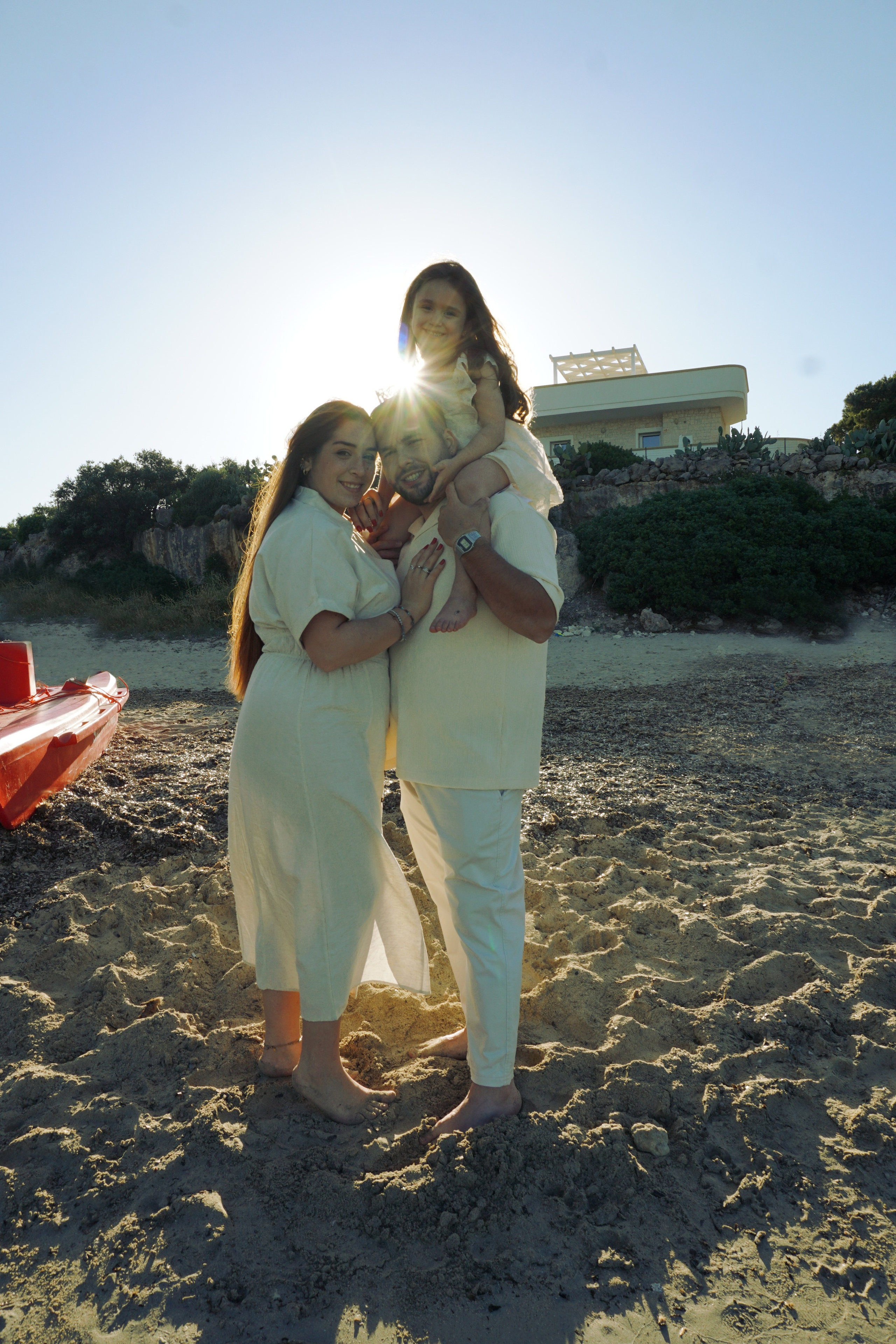 Mariateresa, Chloe e Enzo a Polignano a Mare. Fotografa e Videografa in Puglia Sokhova Albina
